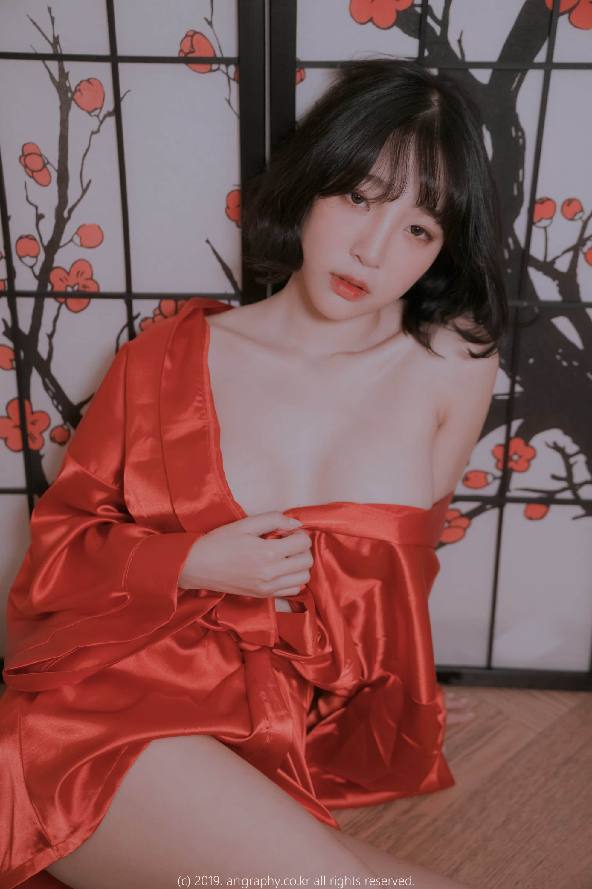32_Inkyung_ArtGravia_2019_03_31_vol.069_032