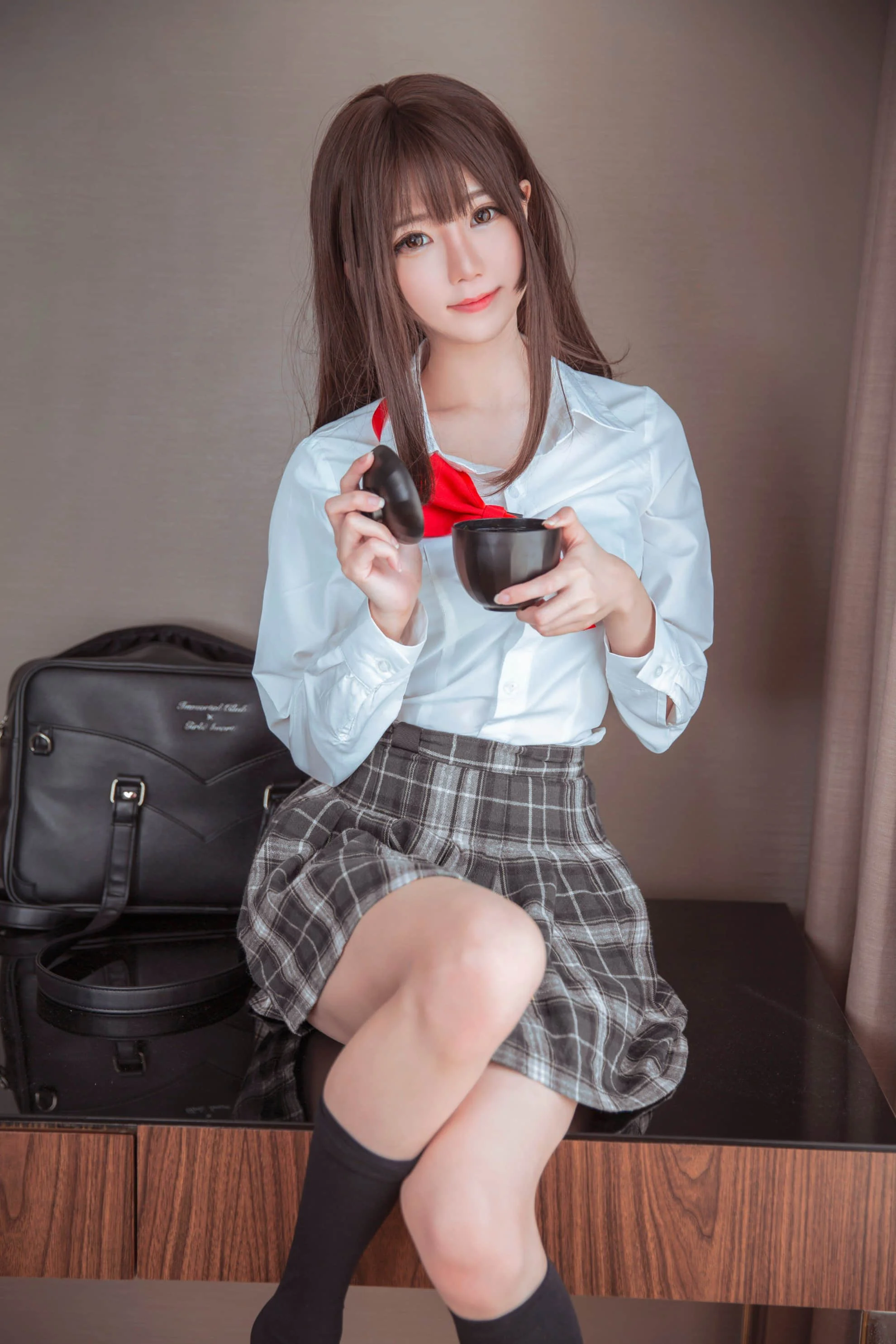12_197C3325_1_mh1623338756175