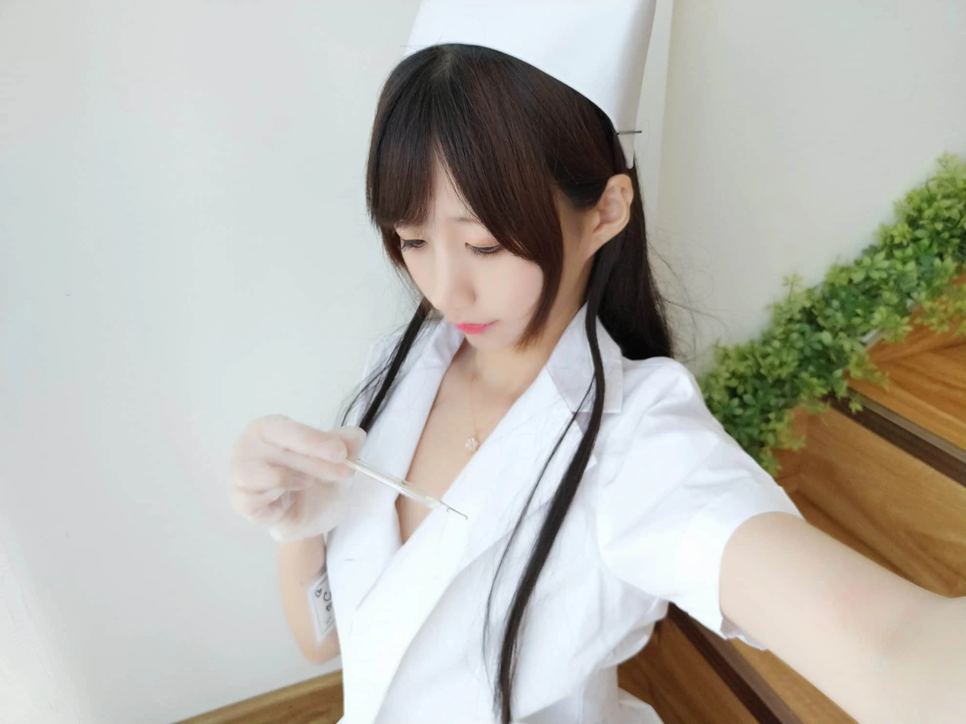 (36)