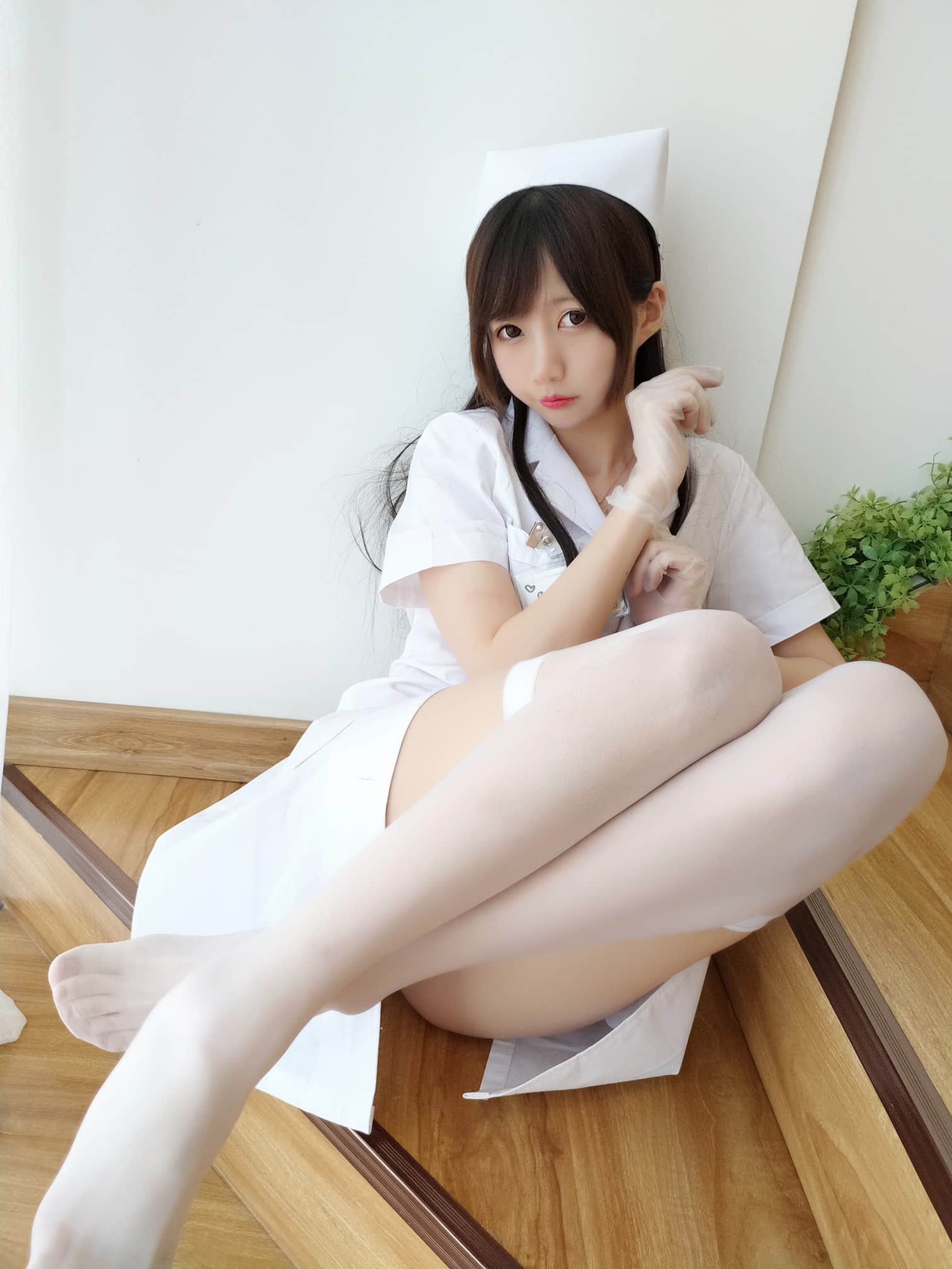 (56)