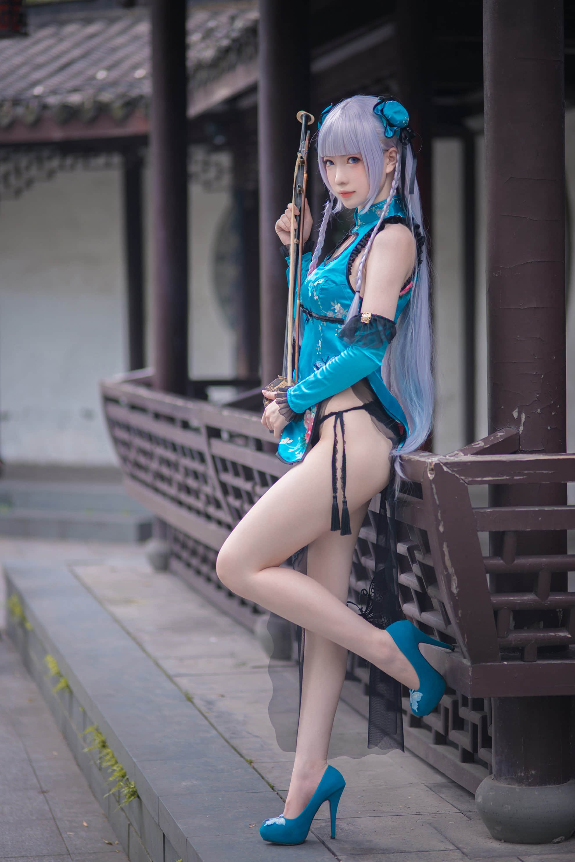 COS_8864