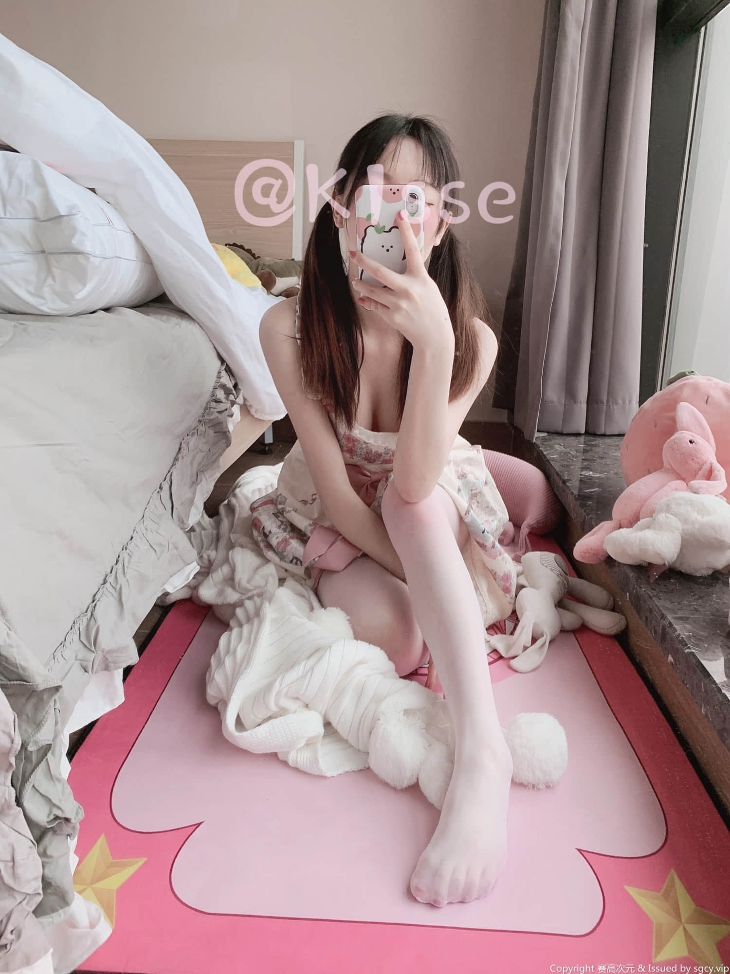 白絲雙馬尾_005