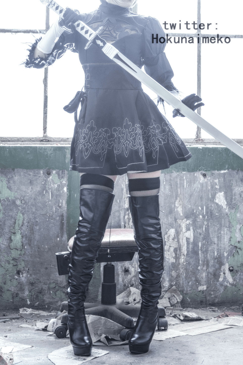 01