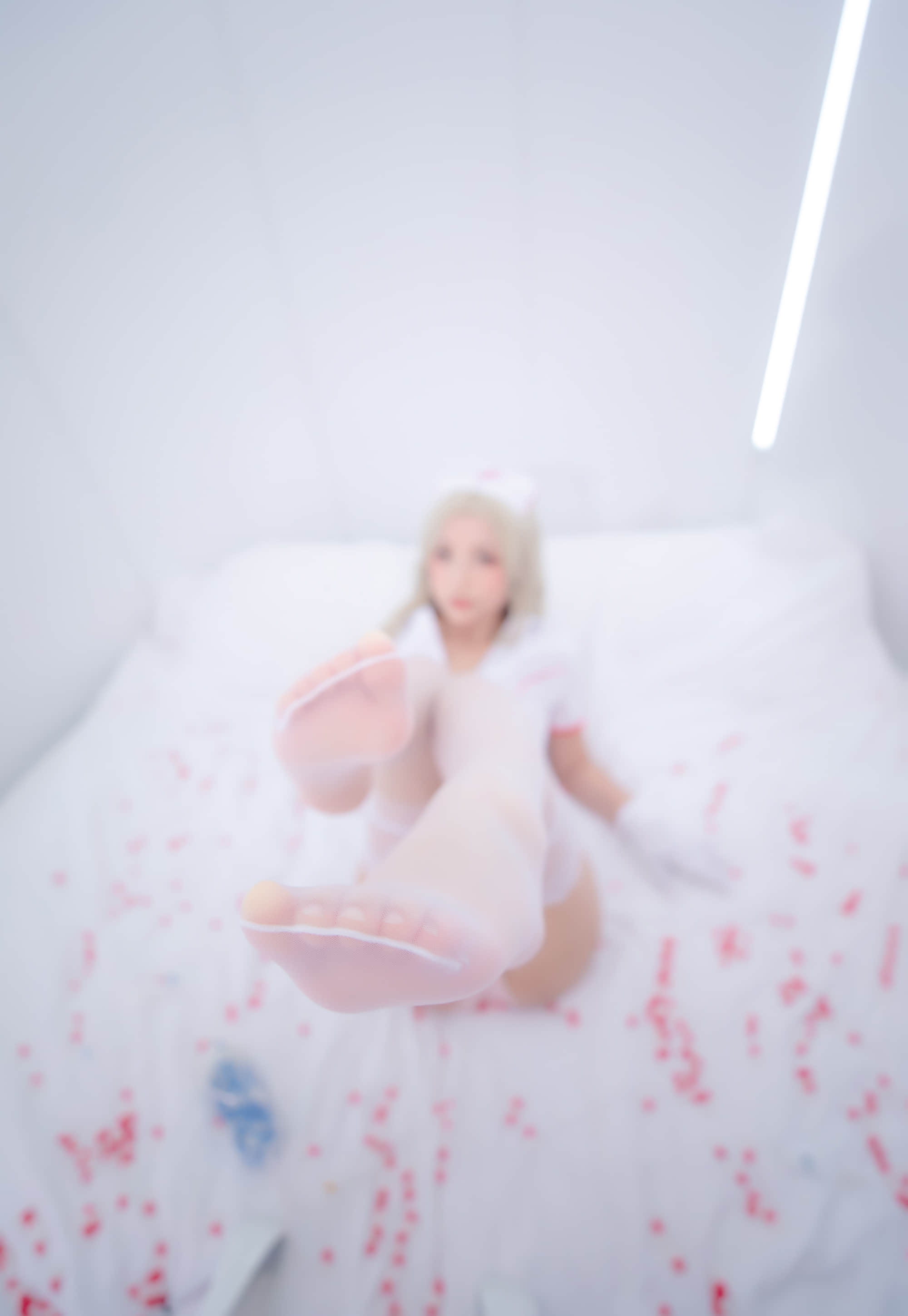 032