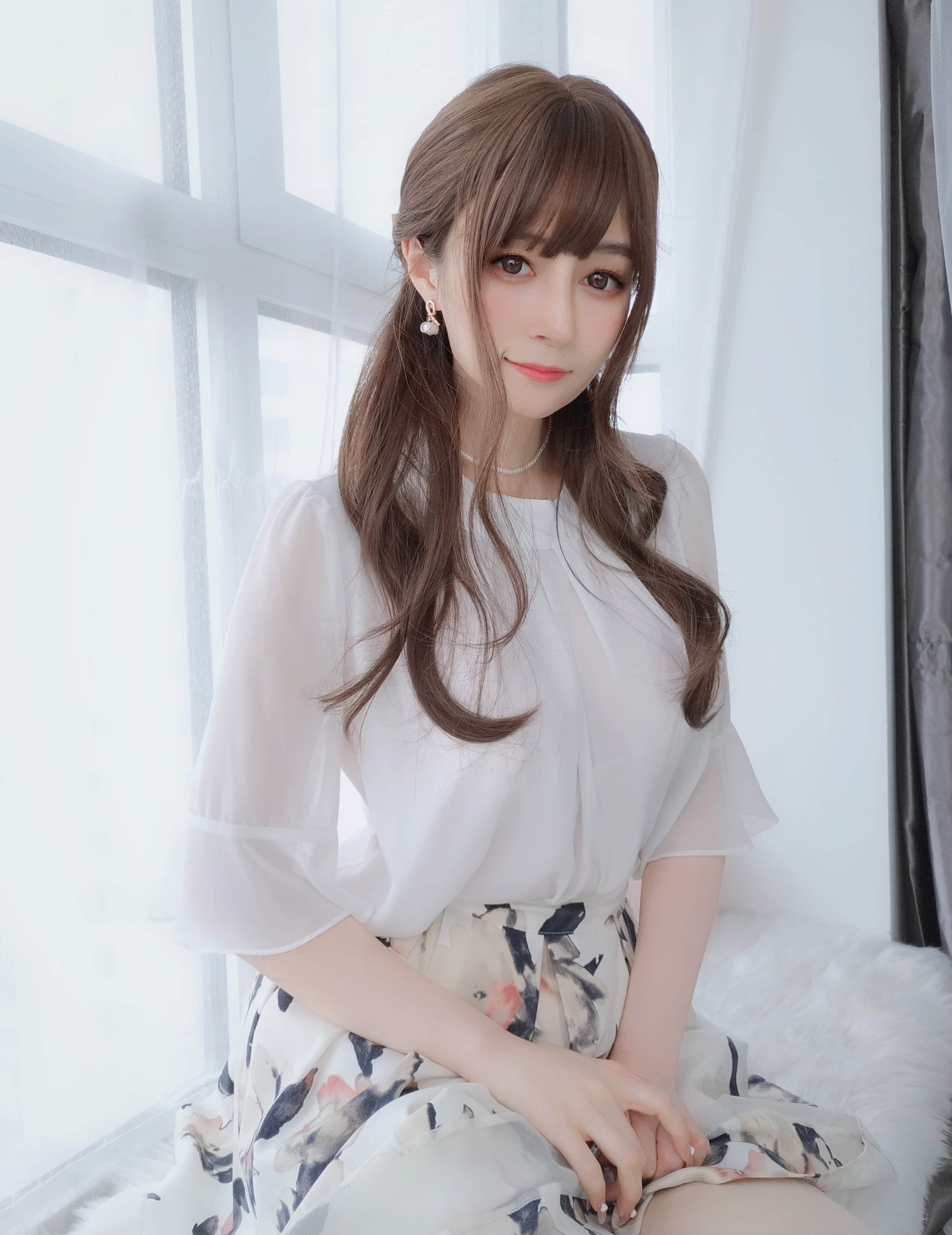 004