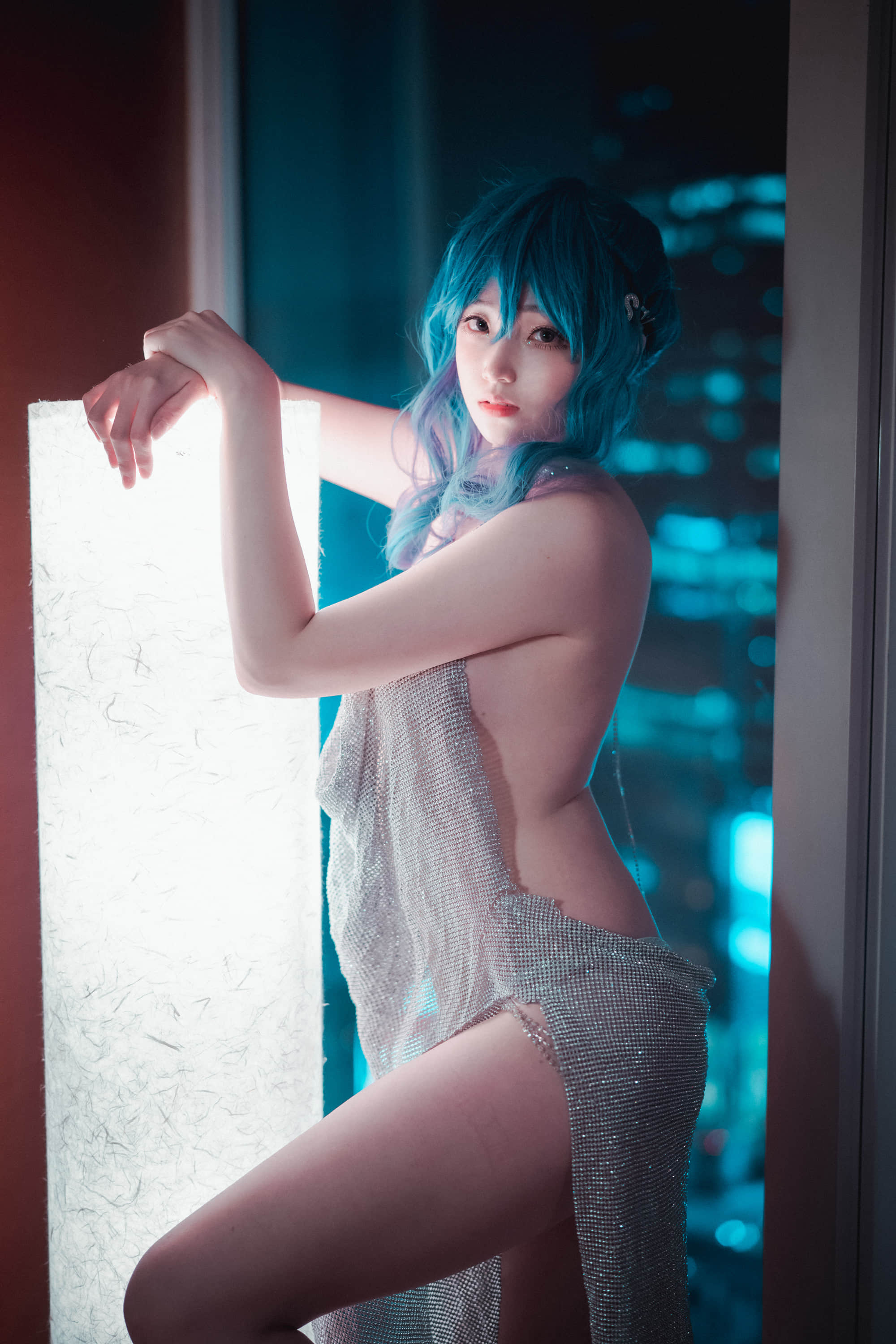 S006
