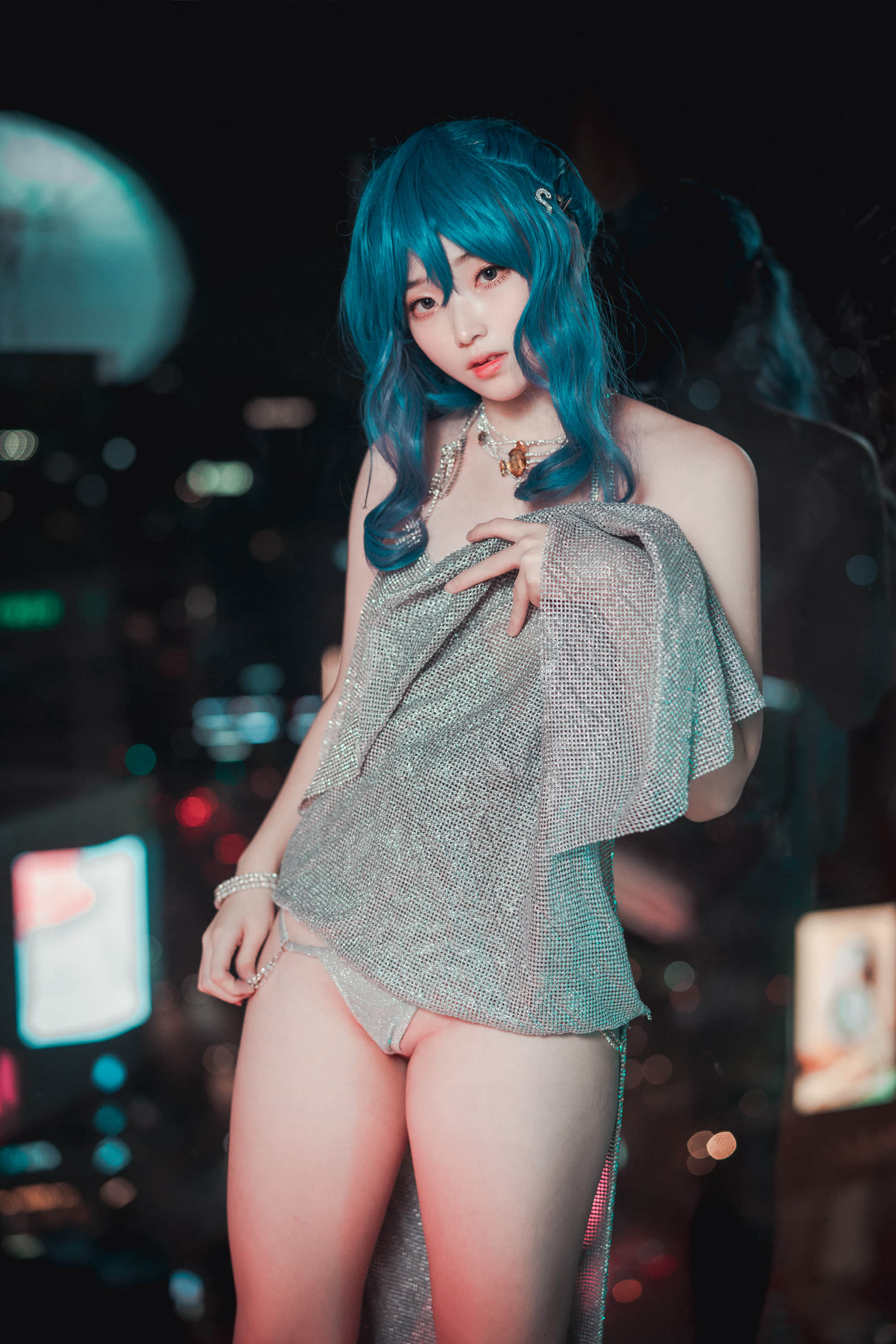 S010