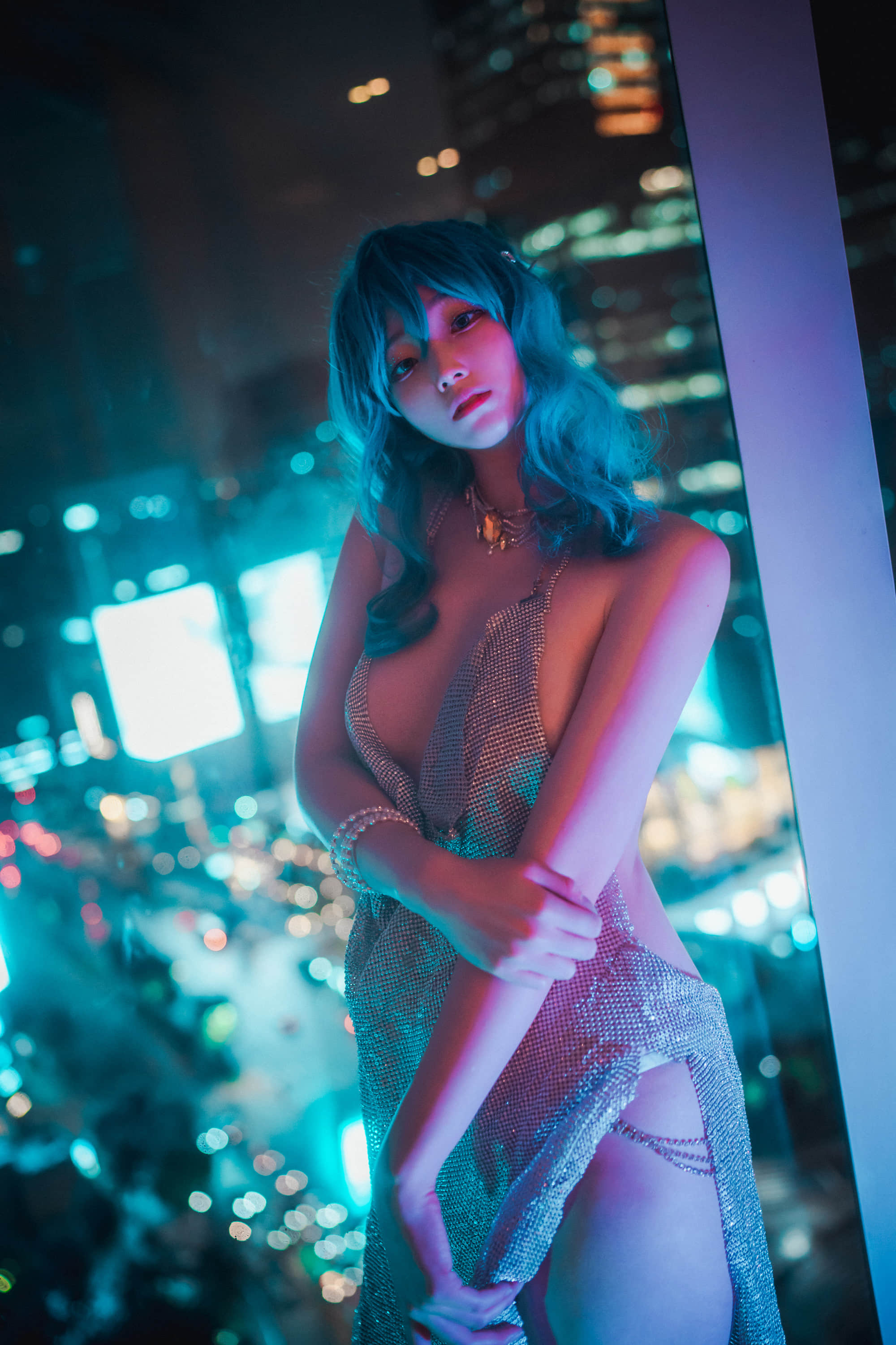 S032