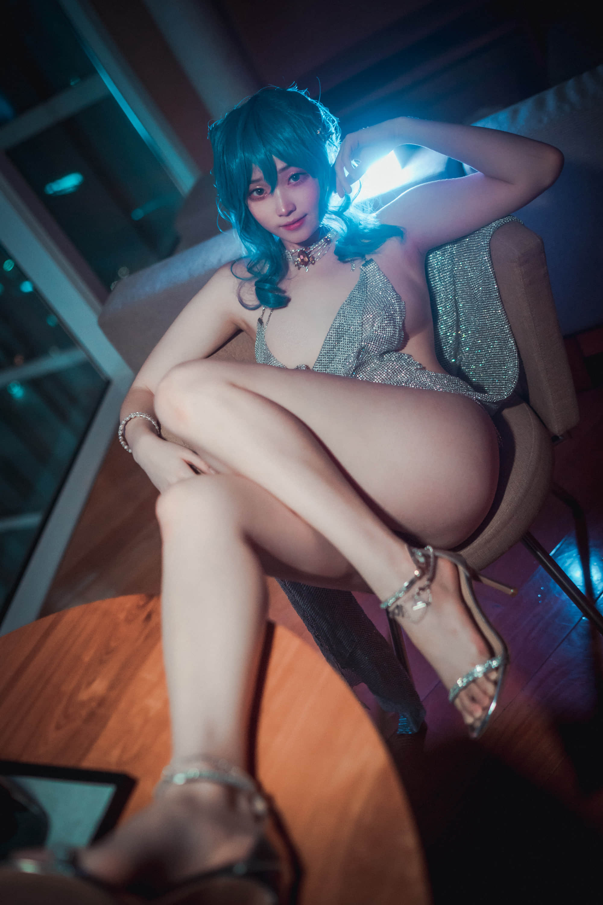 S047