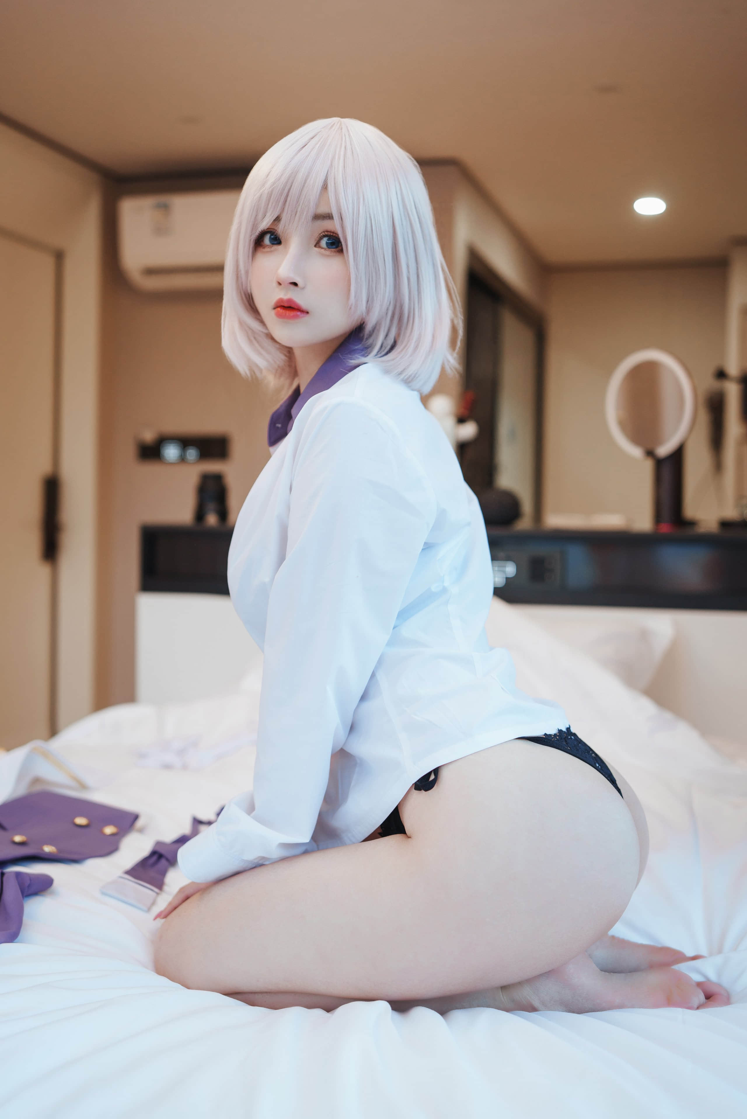 030