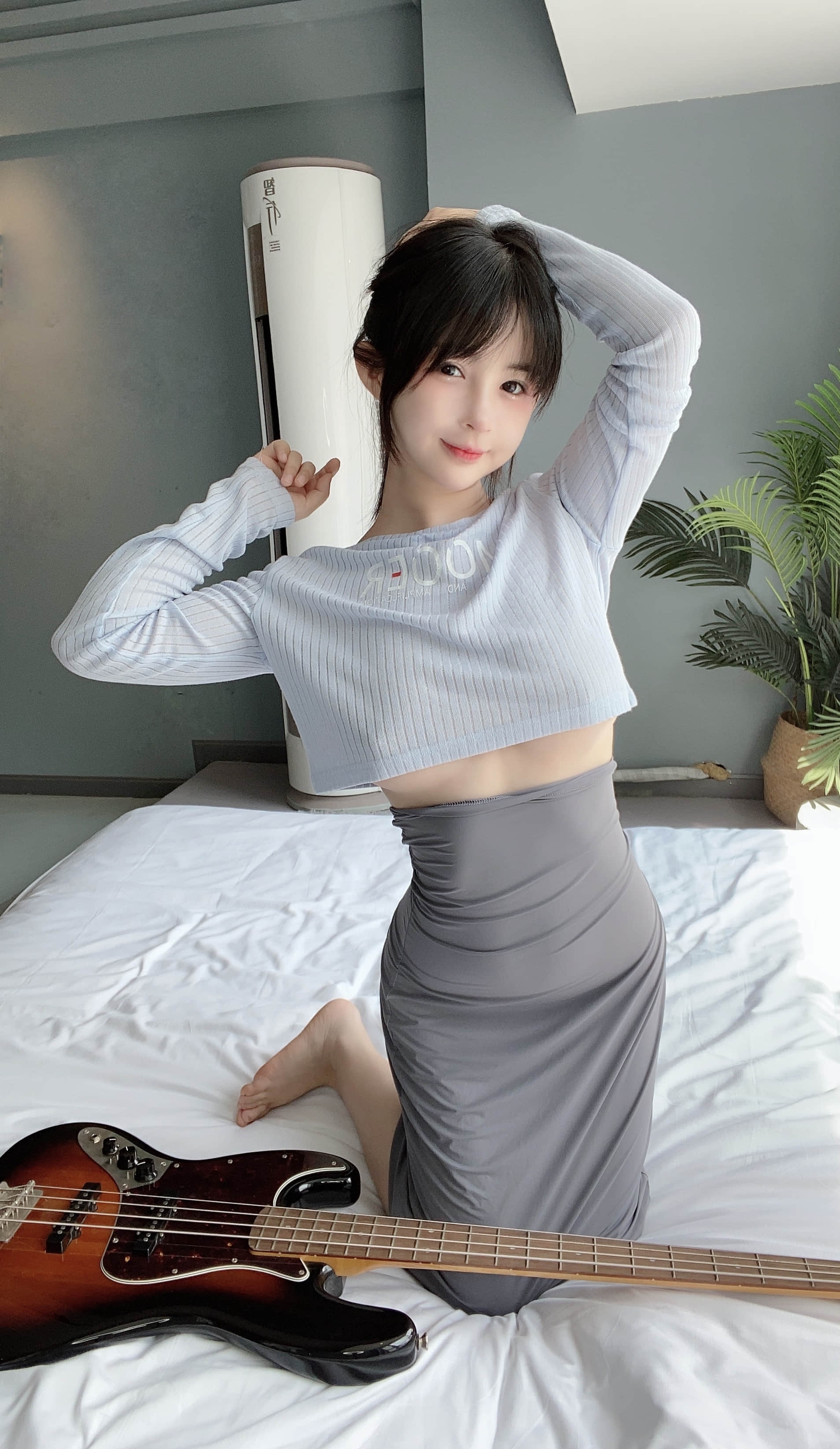 09