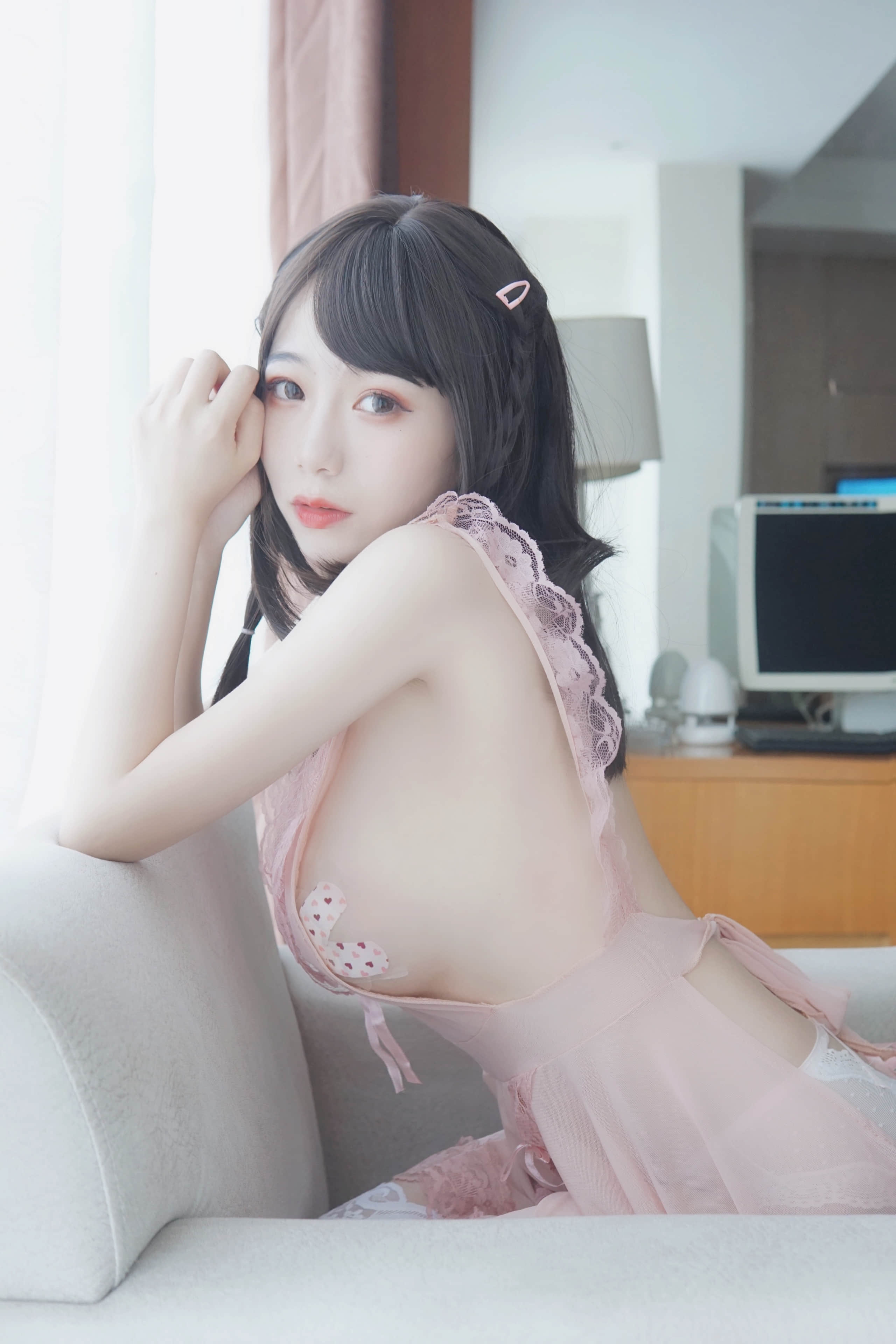 05