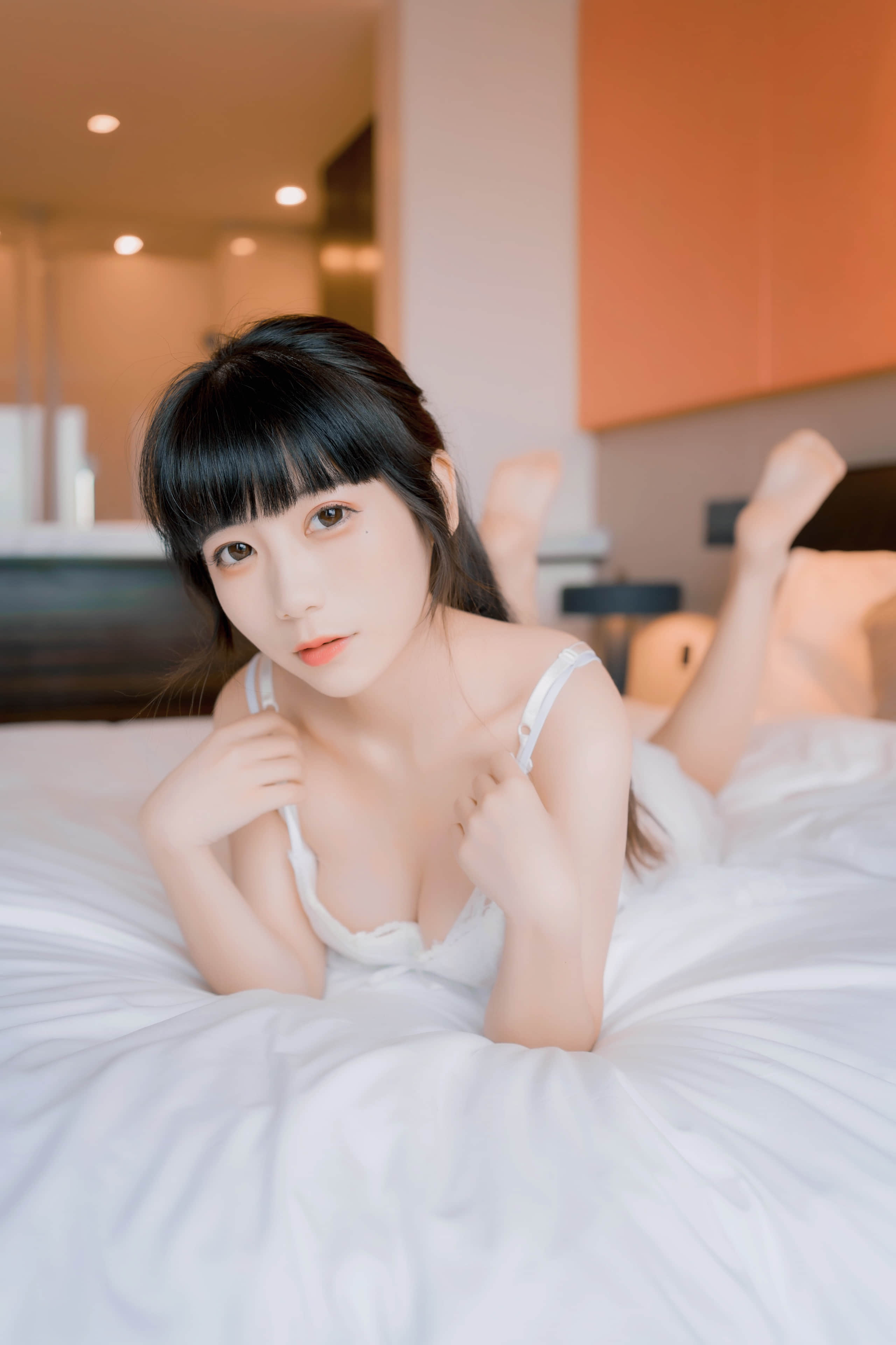 06
