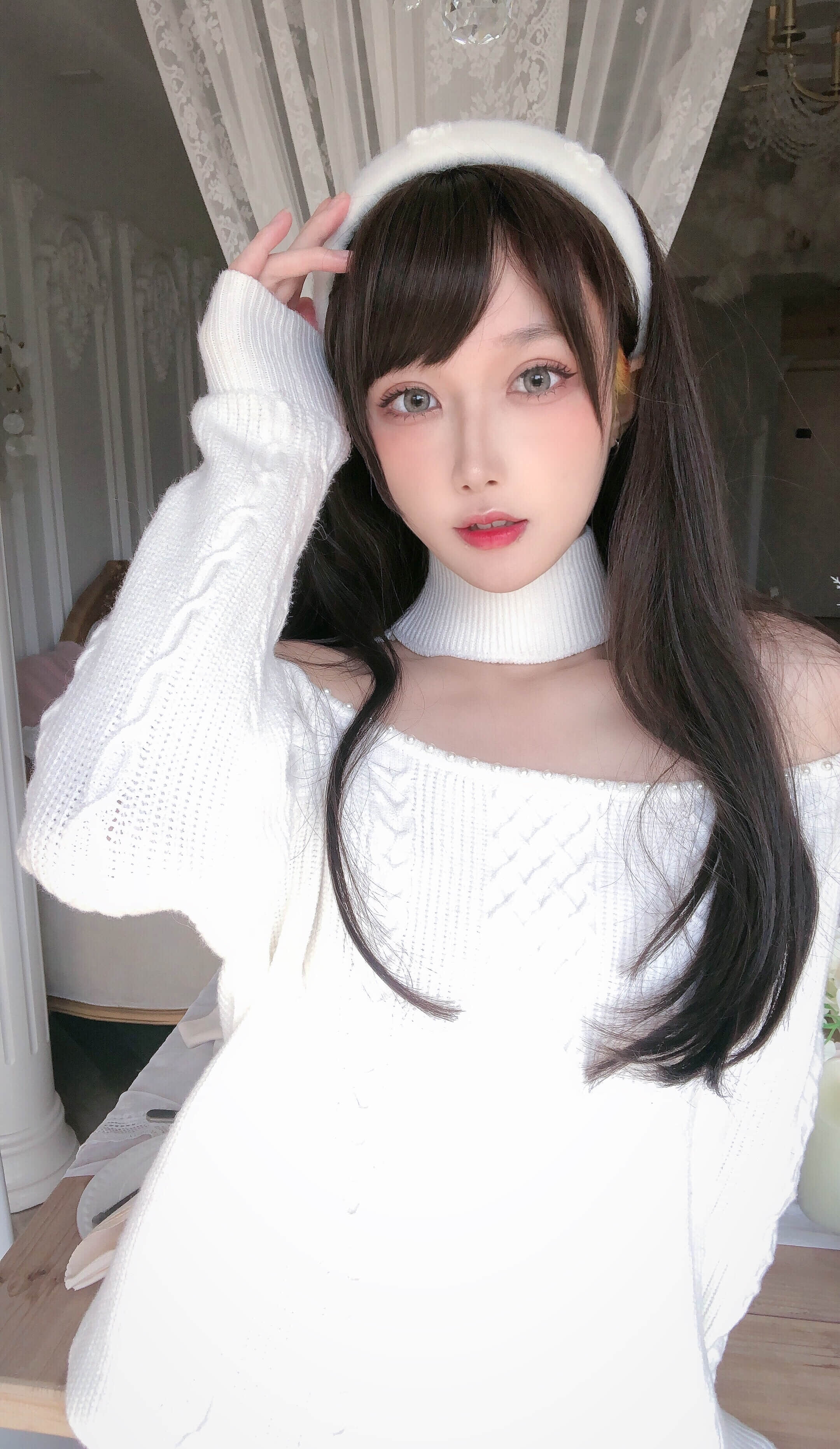 25