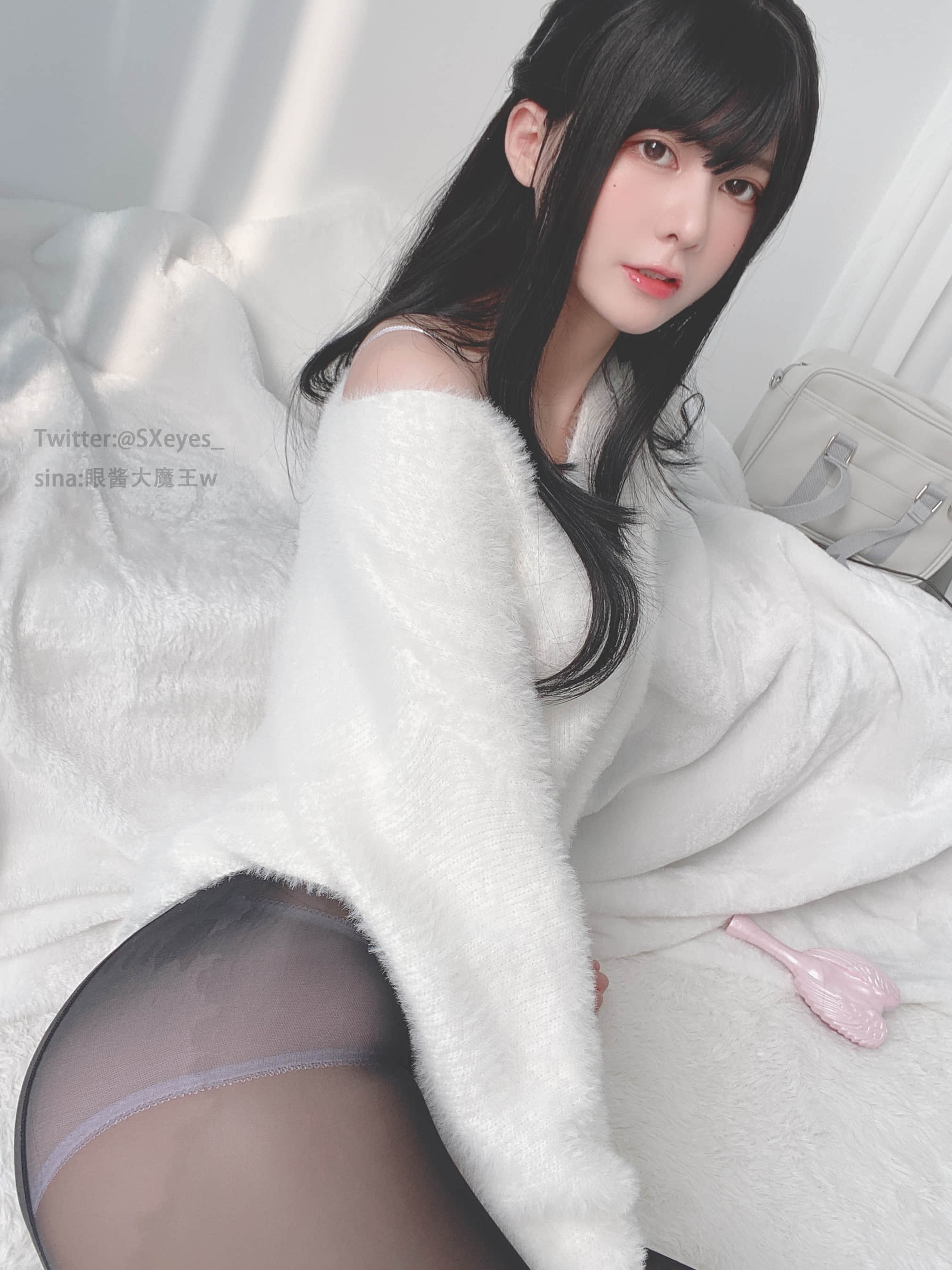 09