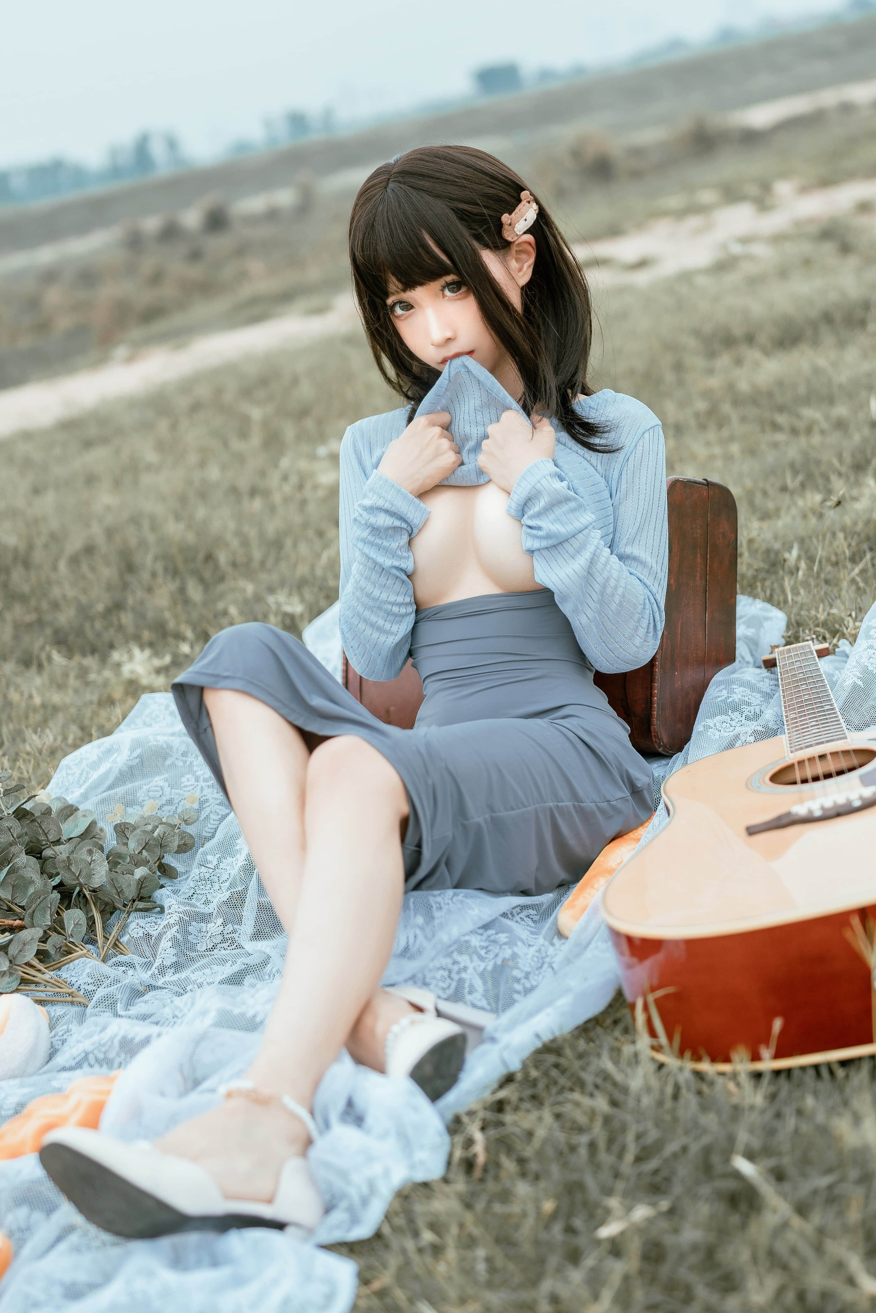11