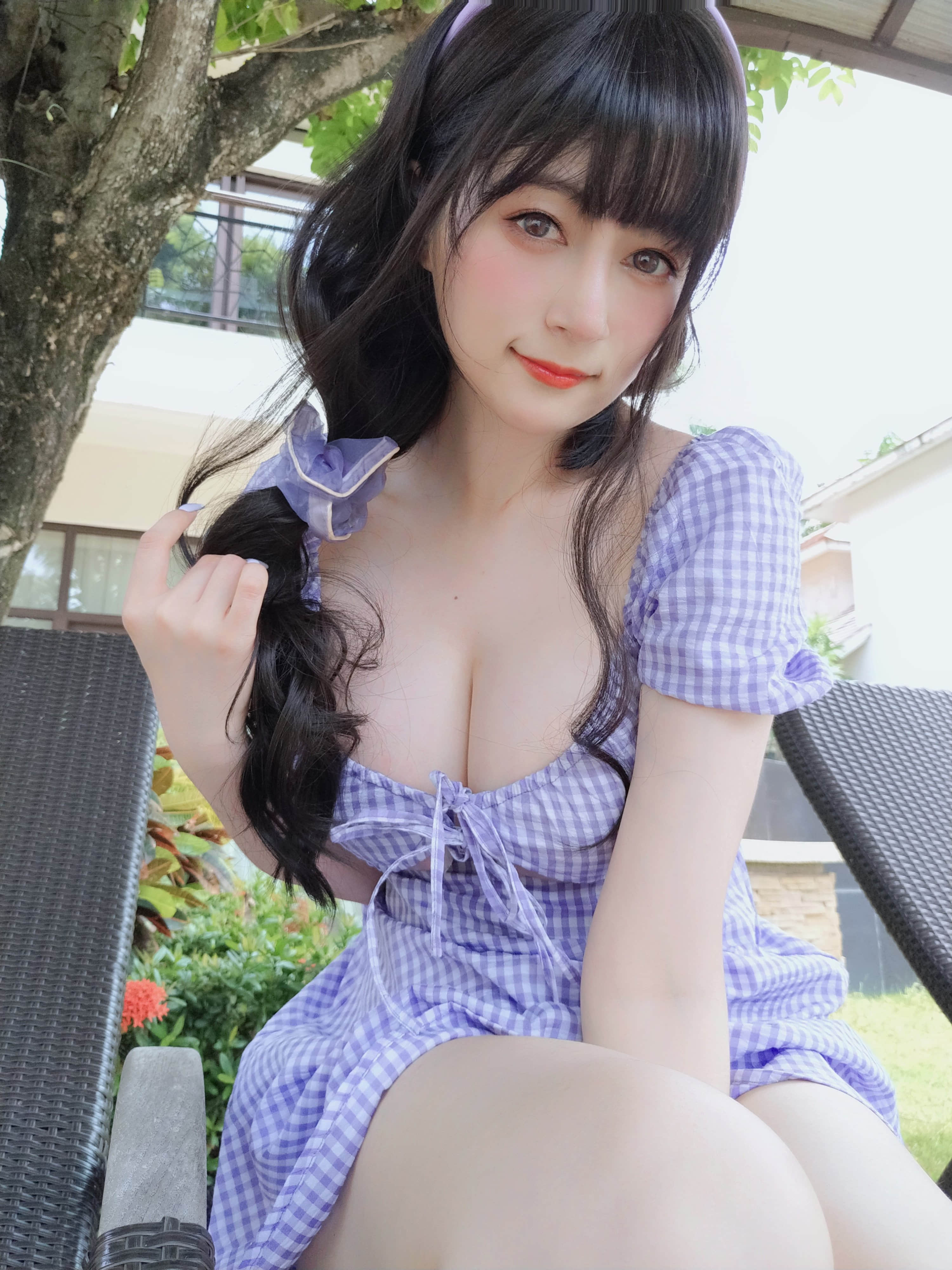046
