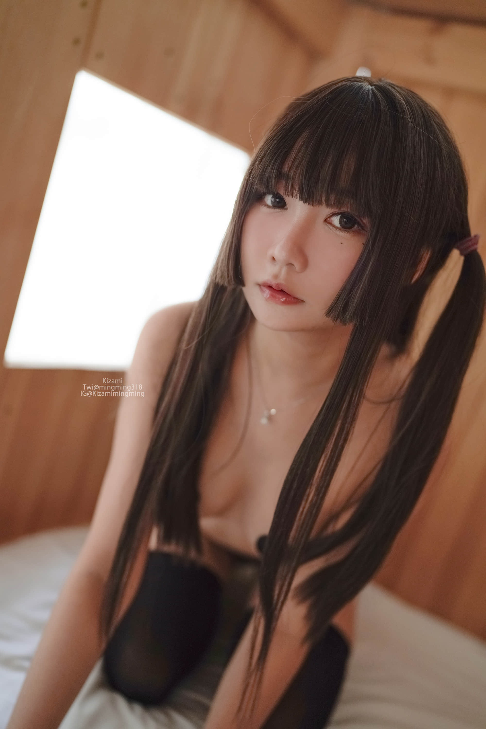 066