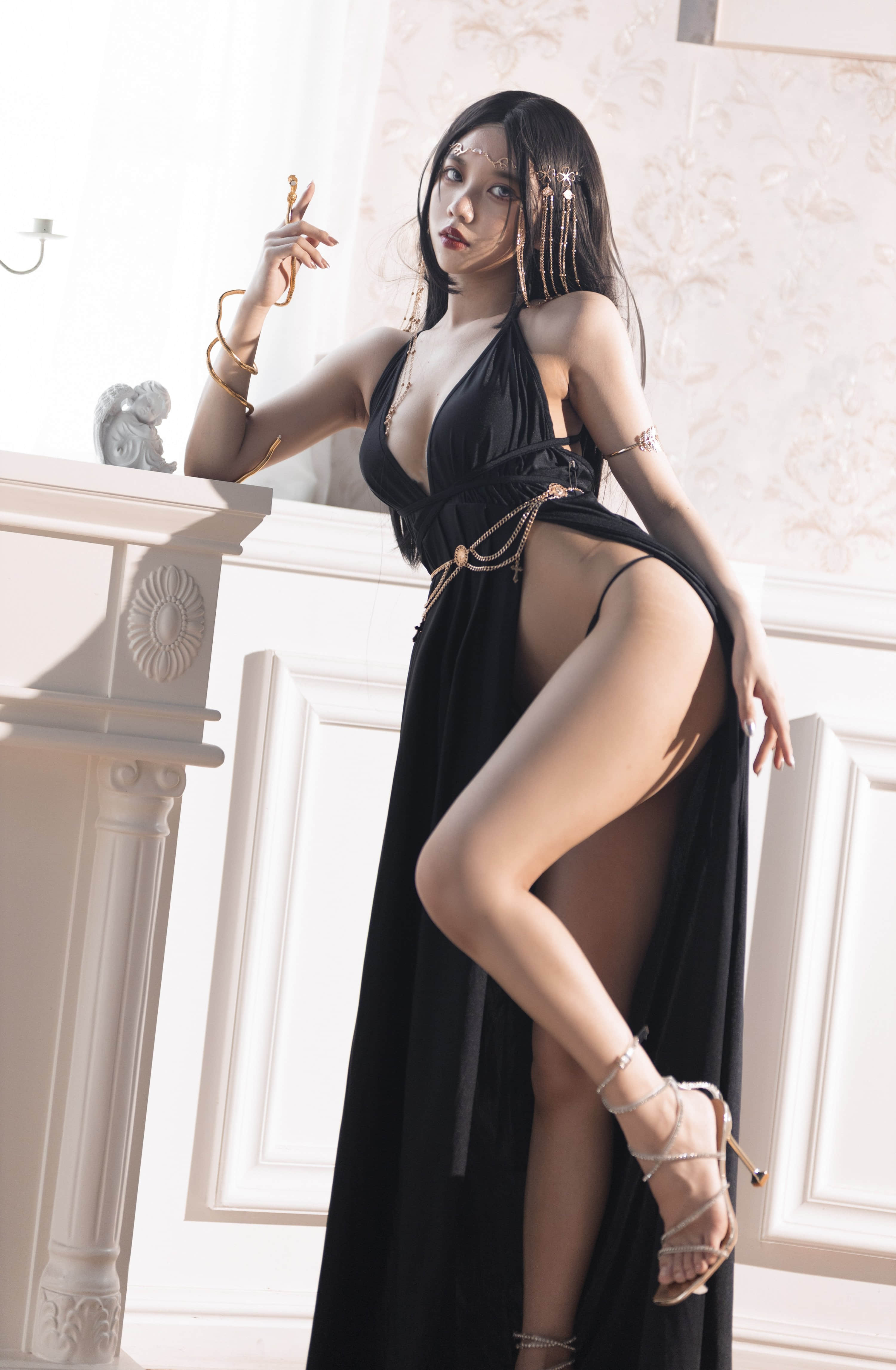 06