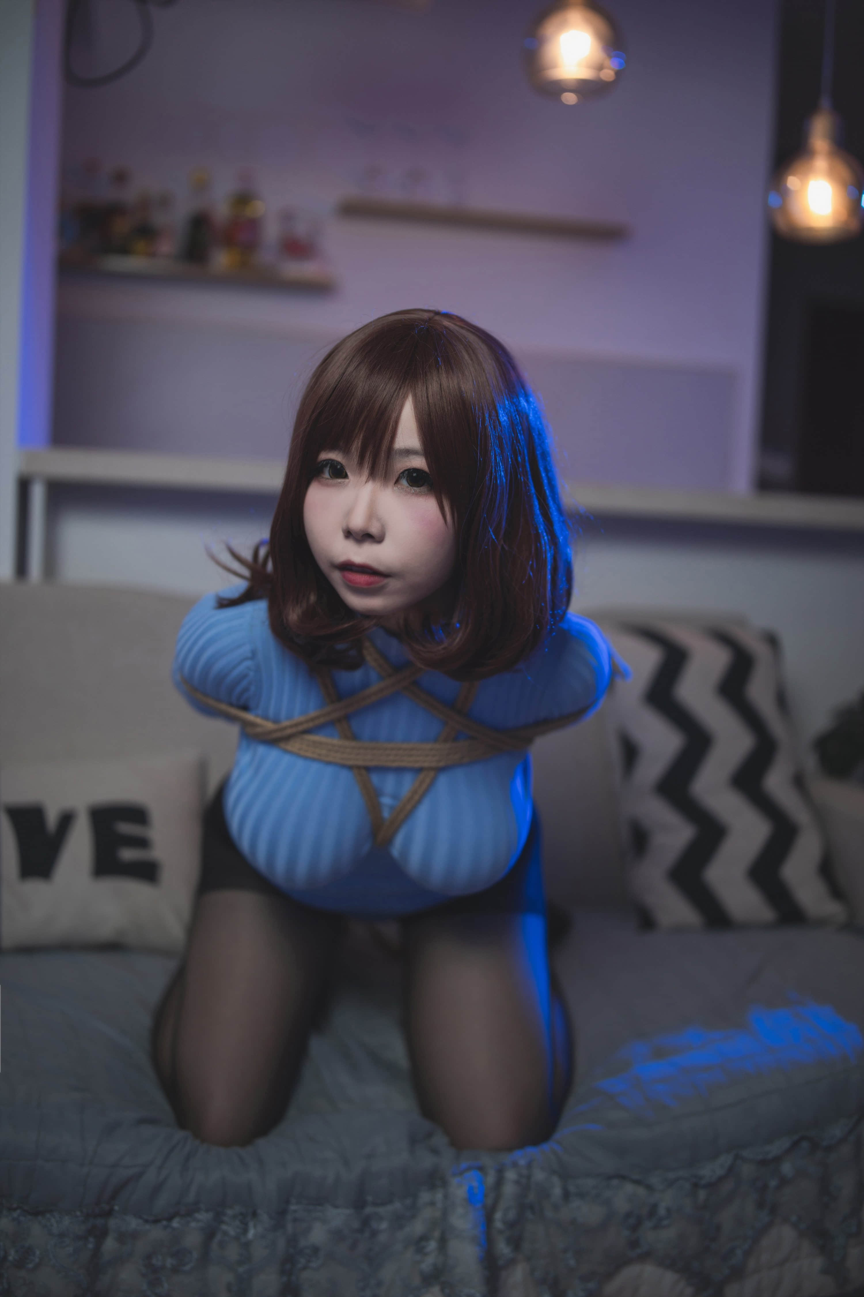 04