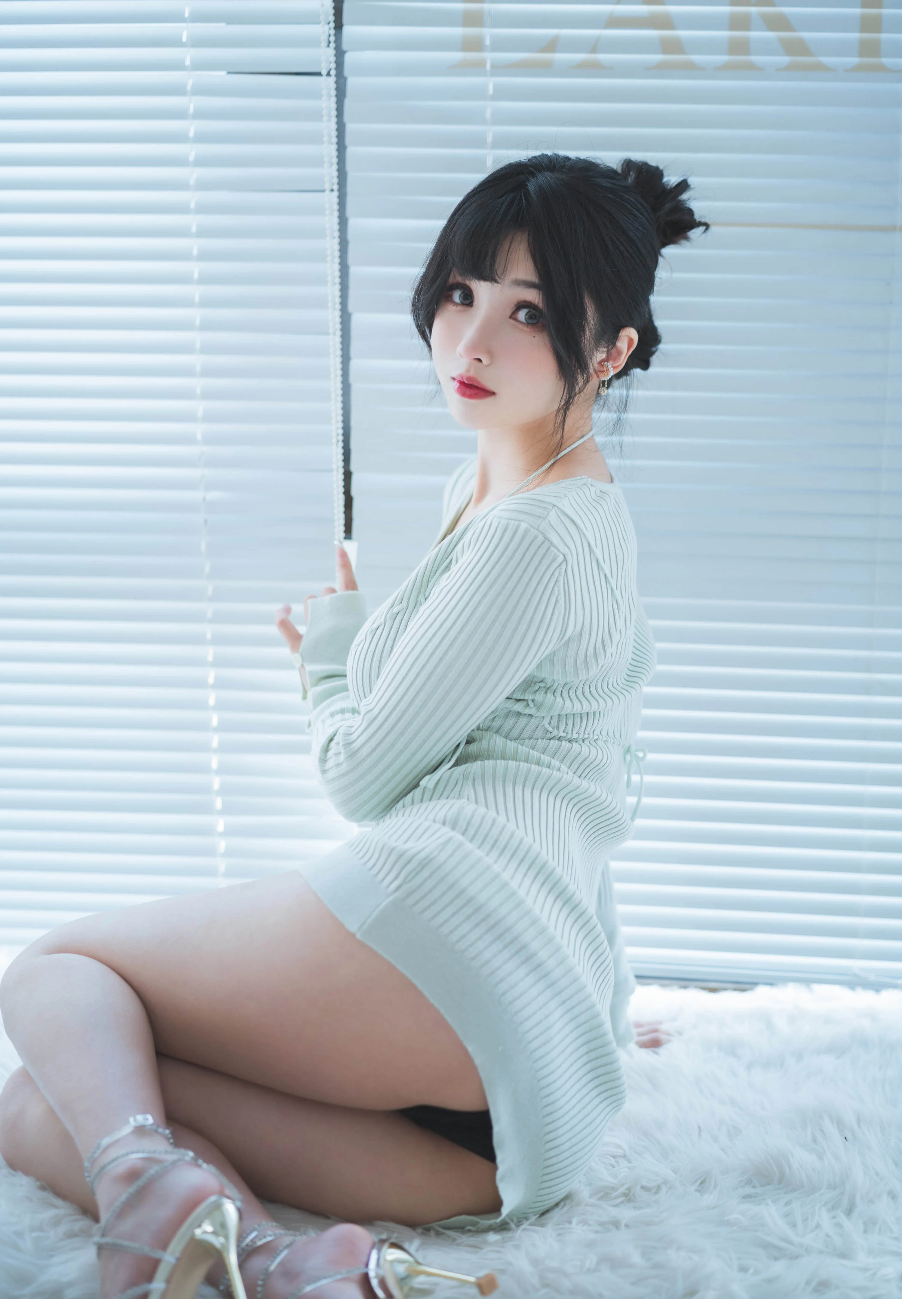 22