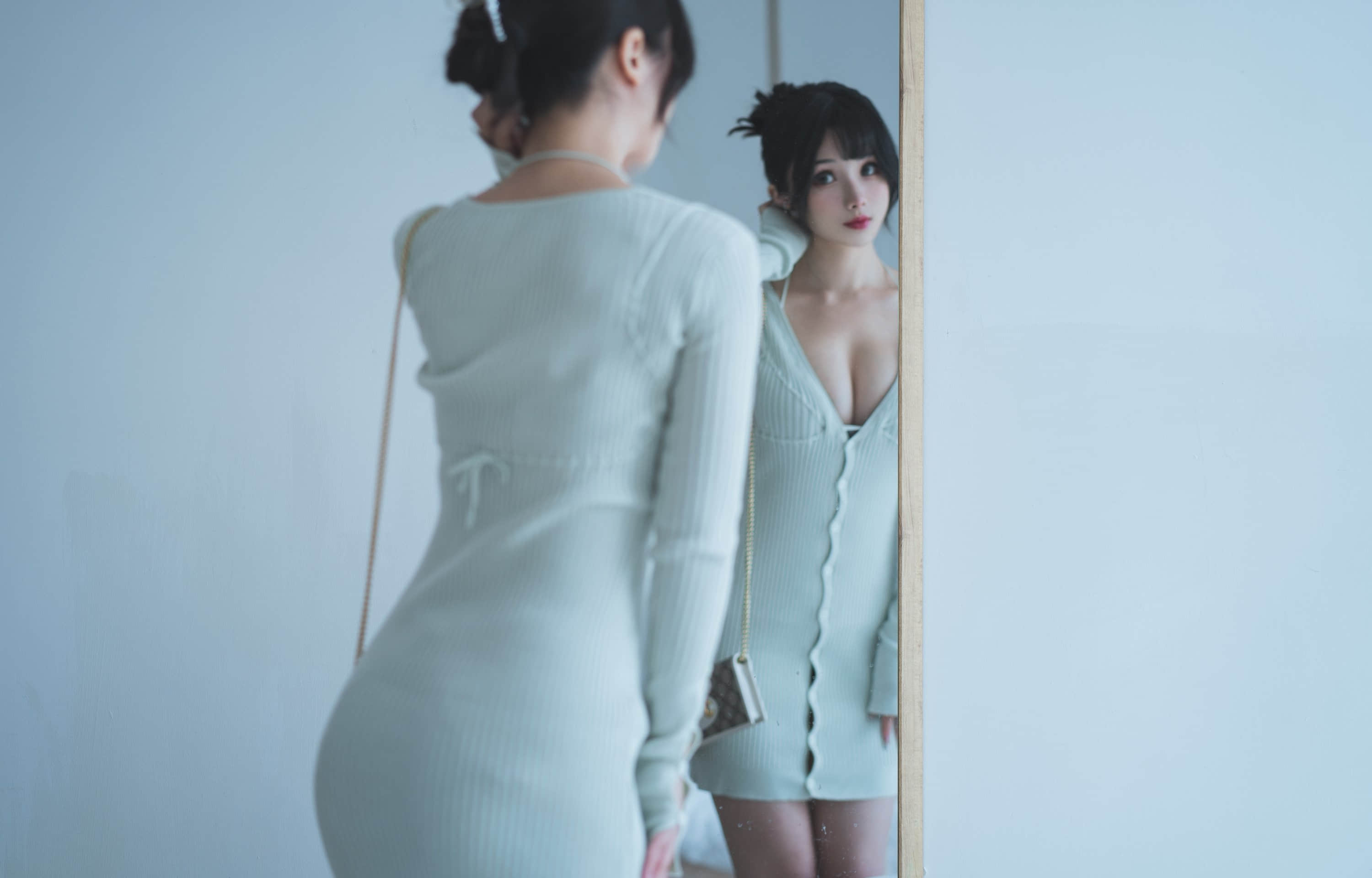 43