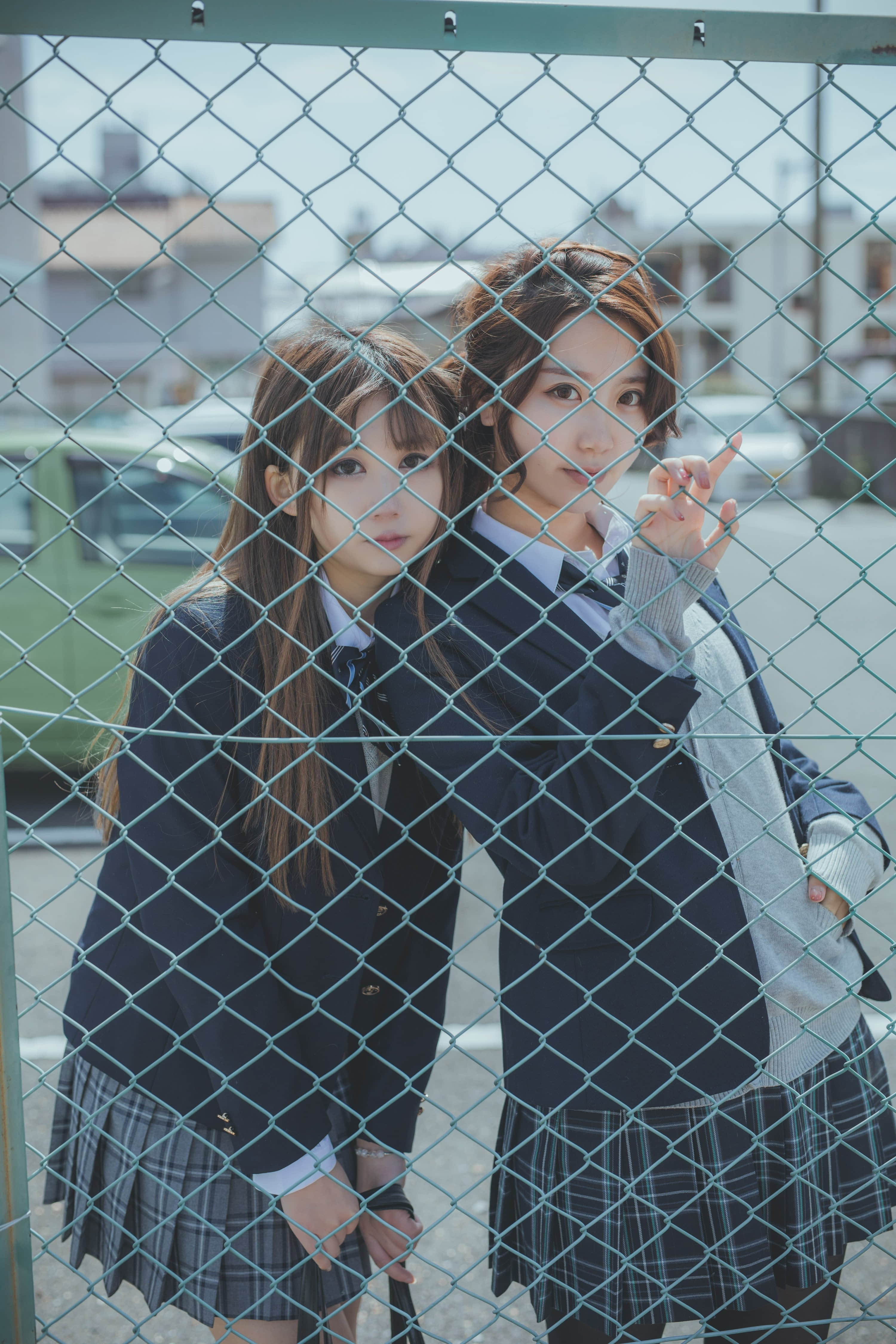 08
