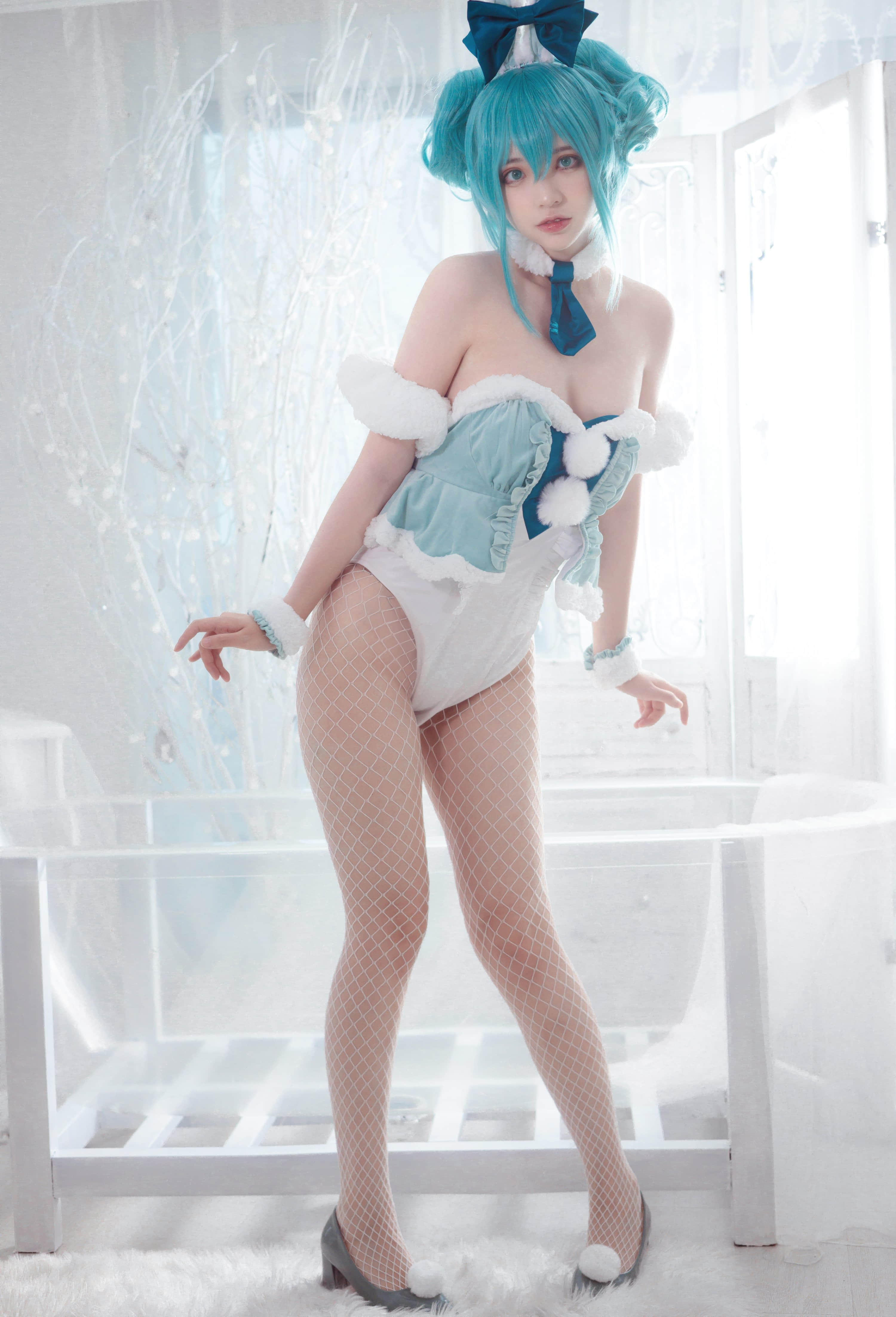 04