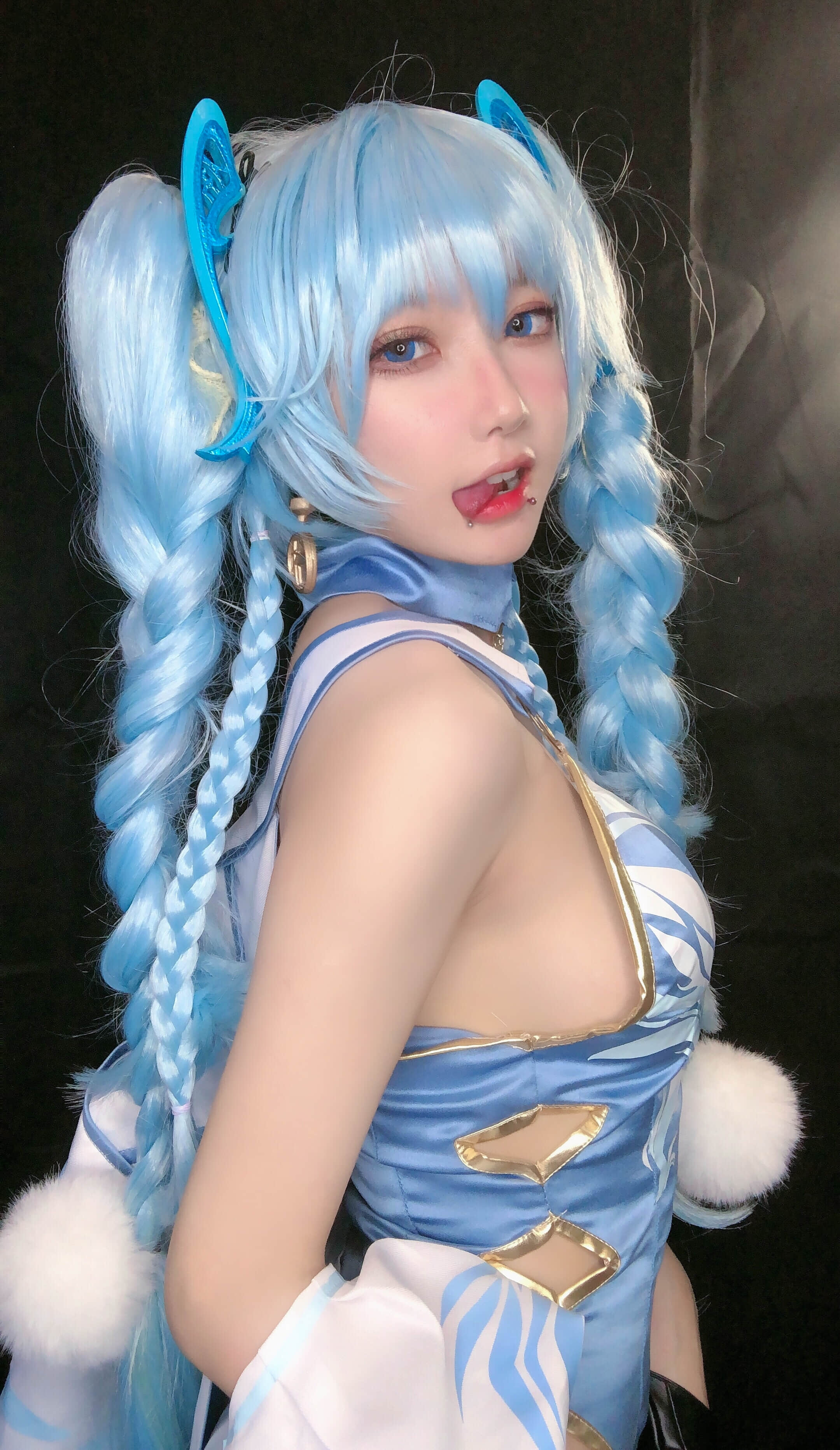 03