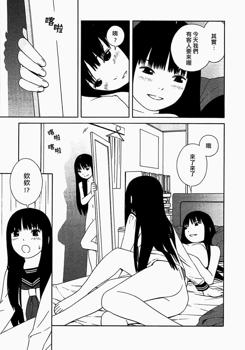 085