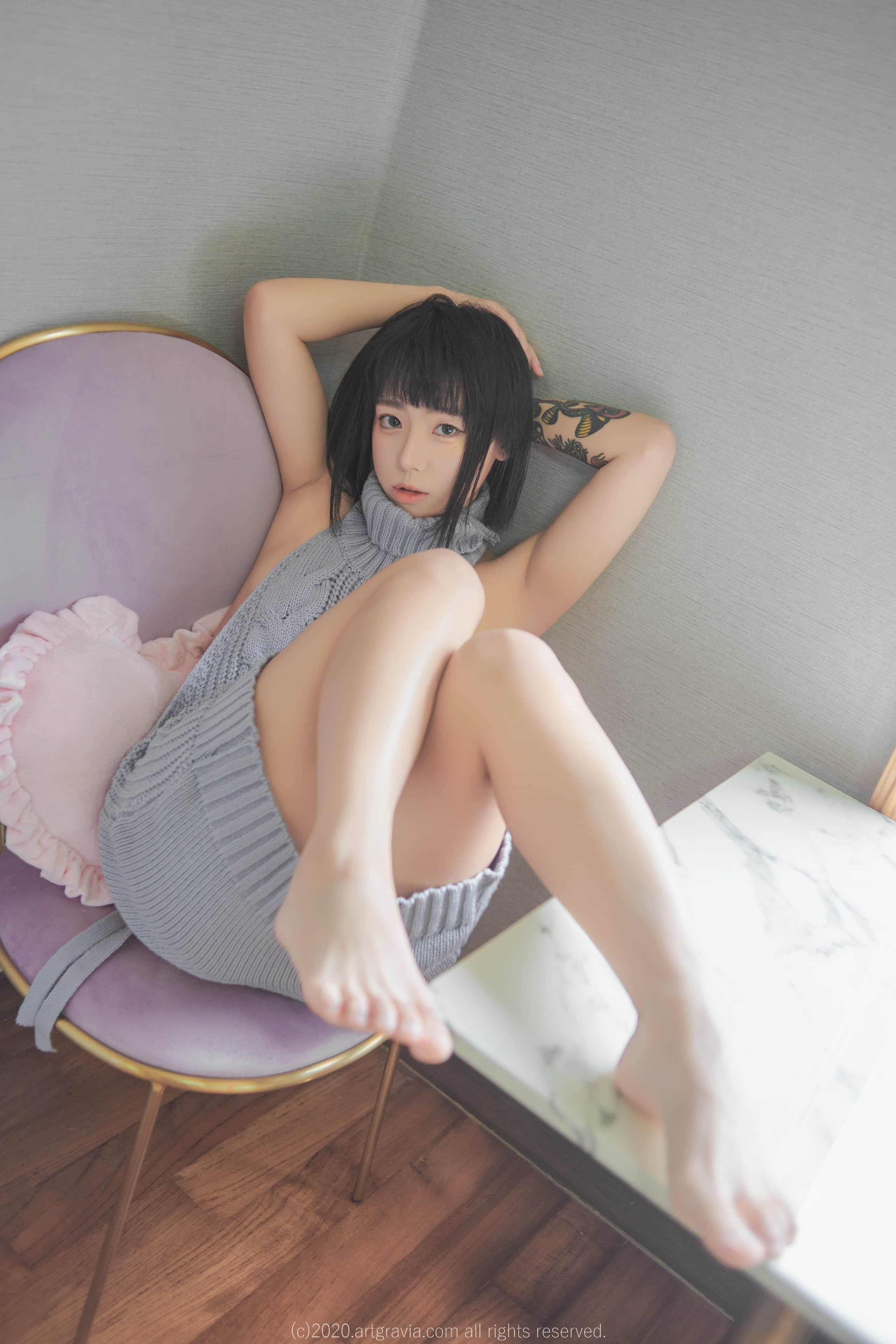 09