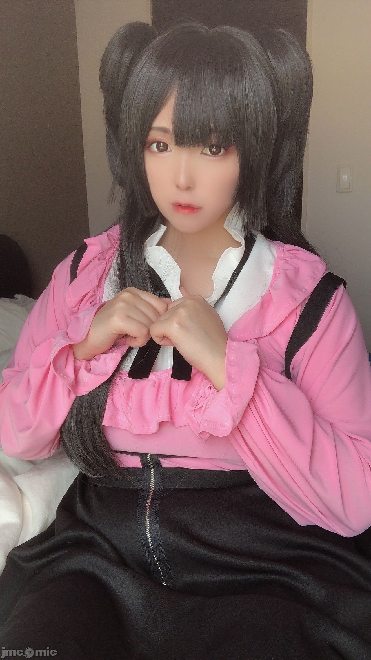 00032