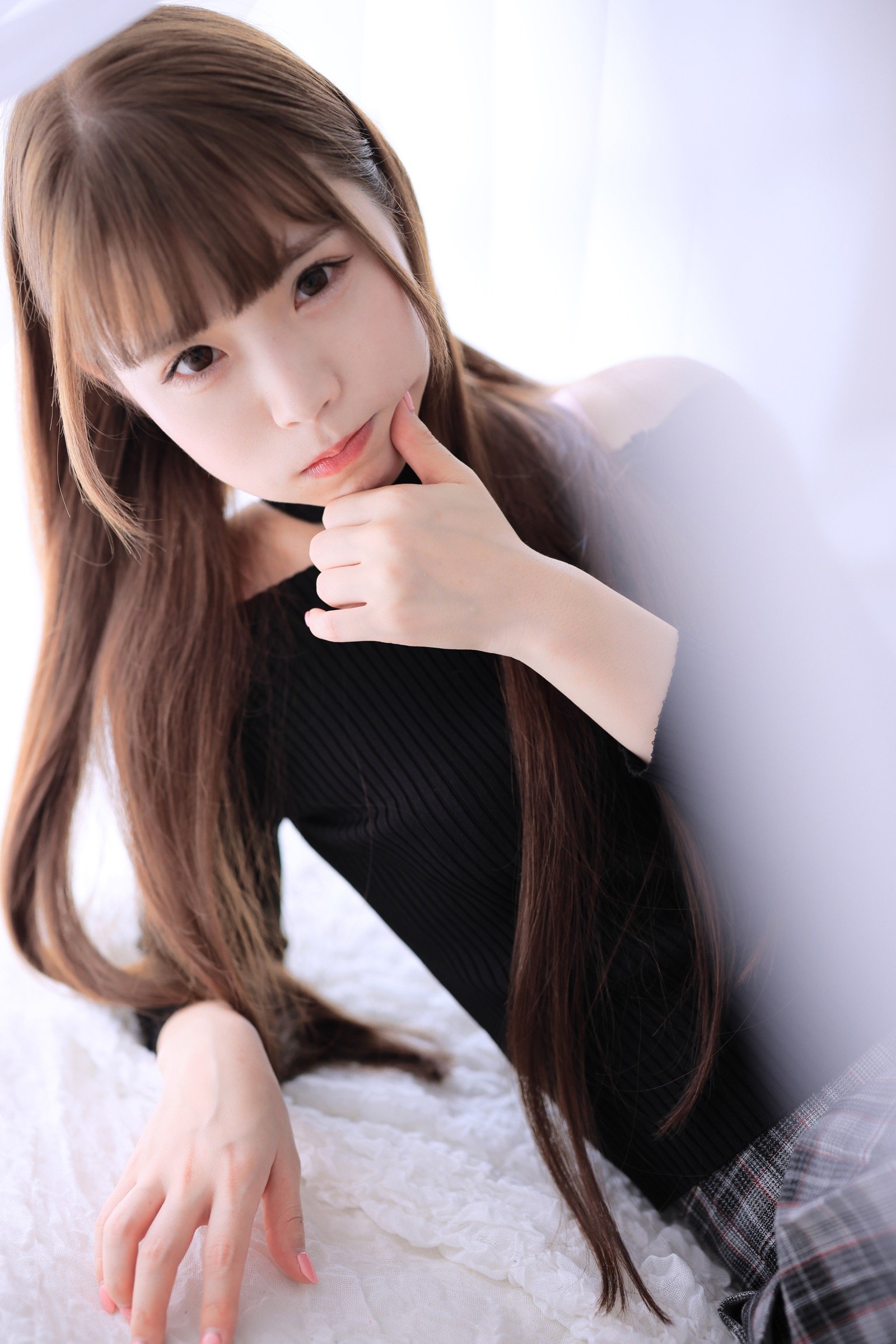 023