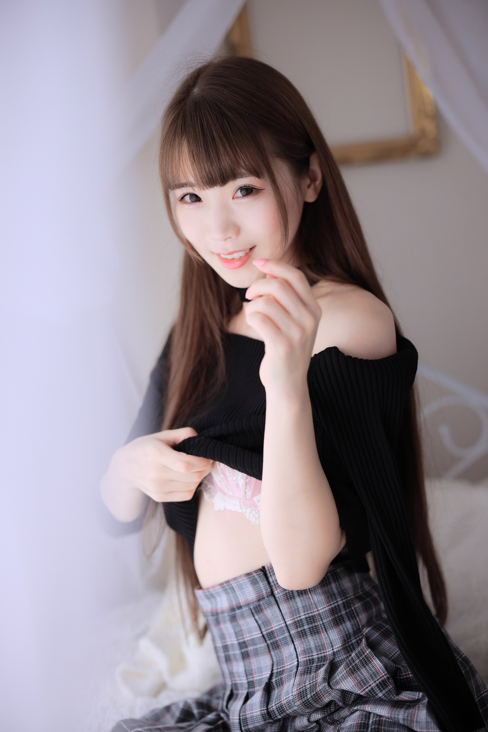 072