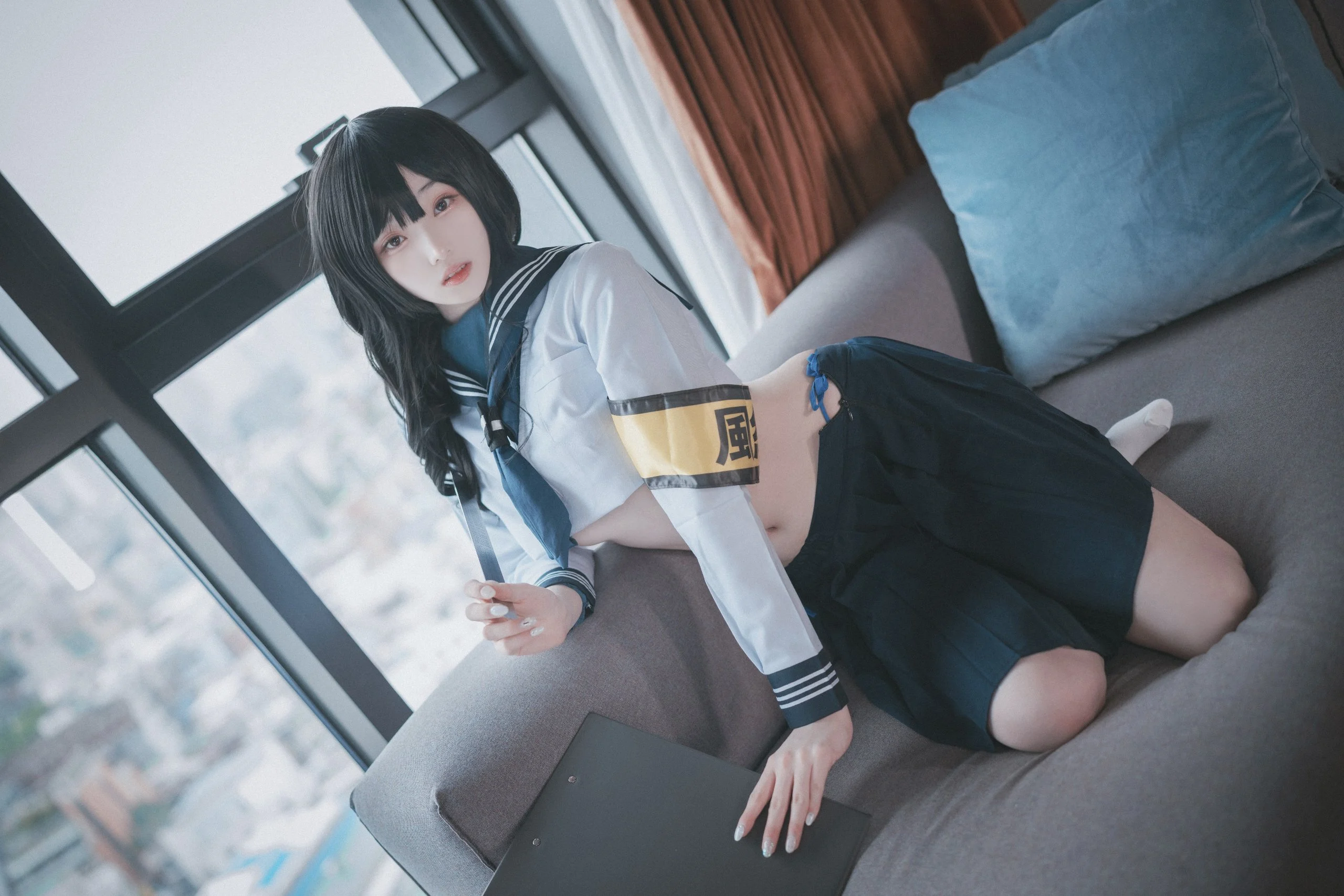 01