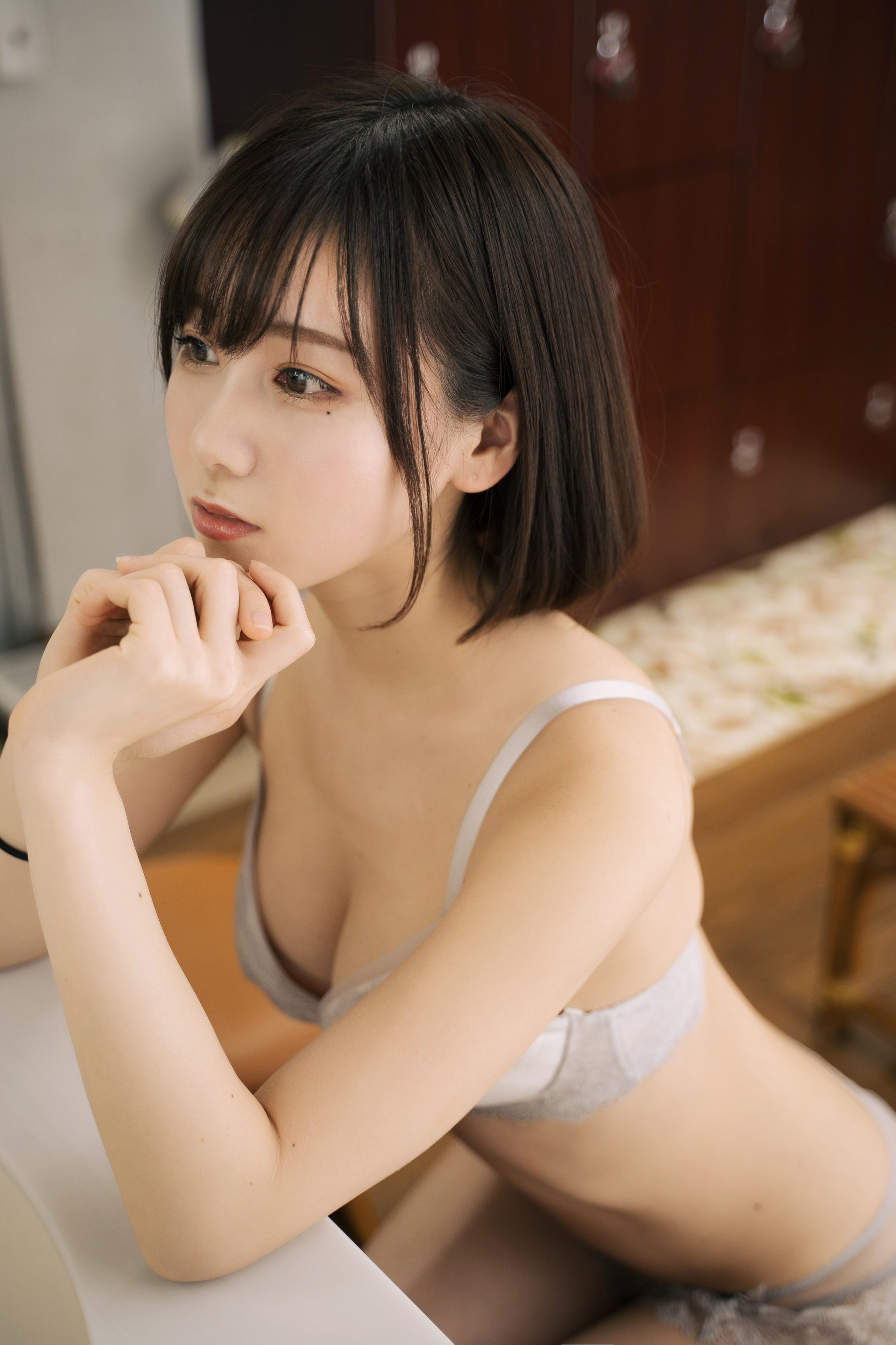 035
