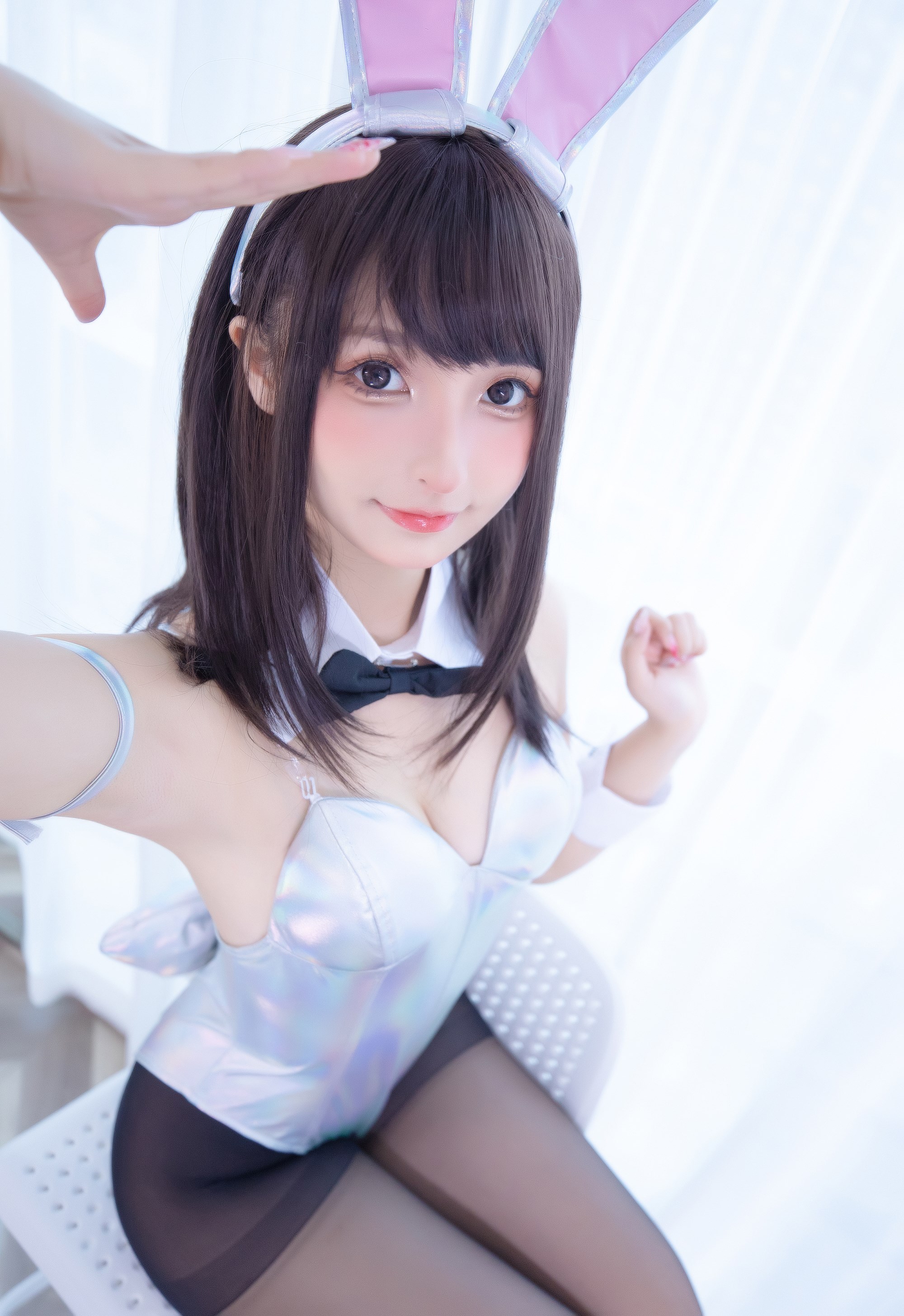 023