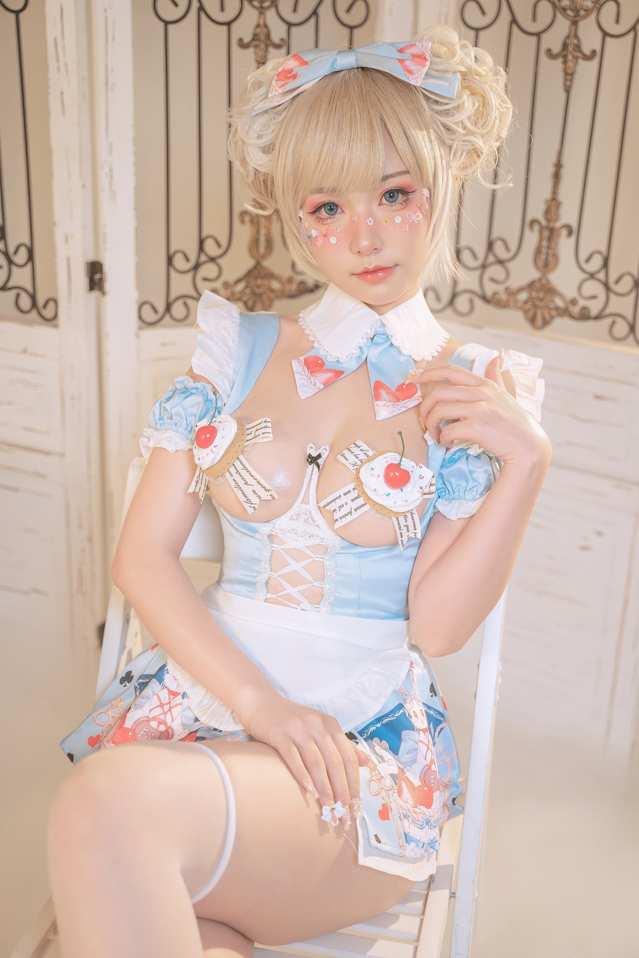 01