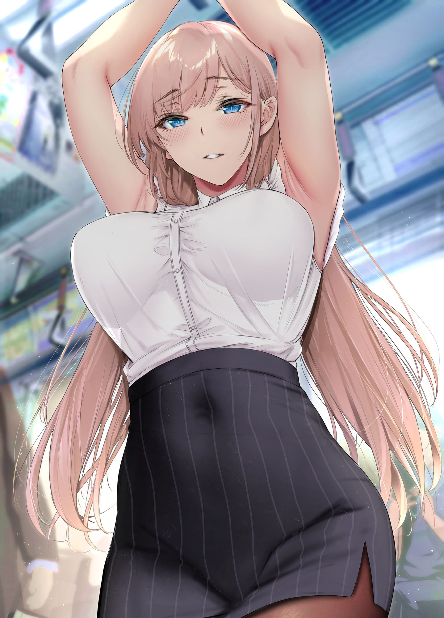 073