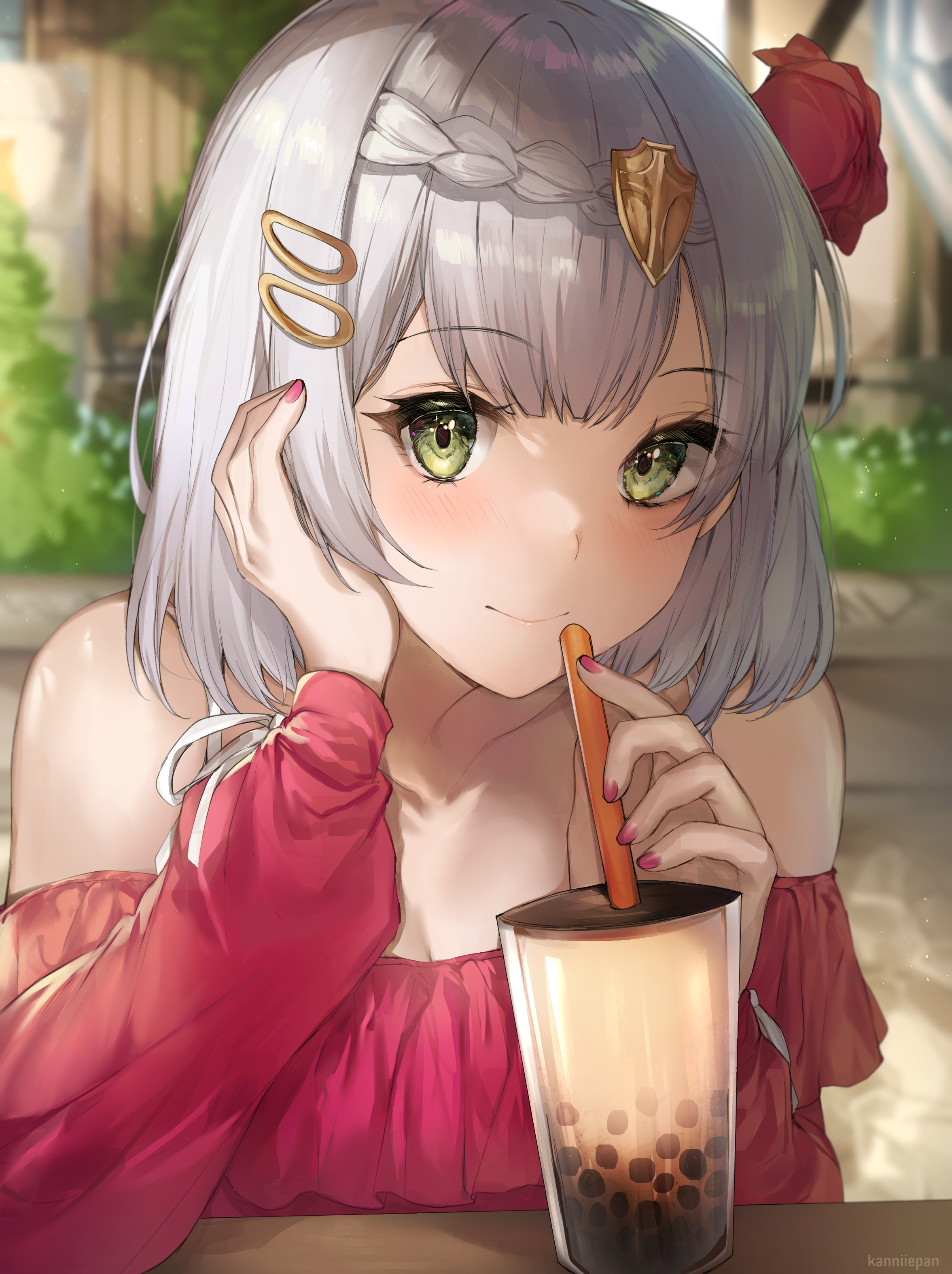 89976624_p0 Noelle date