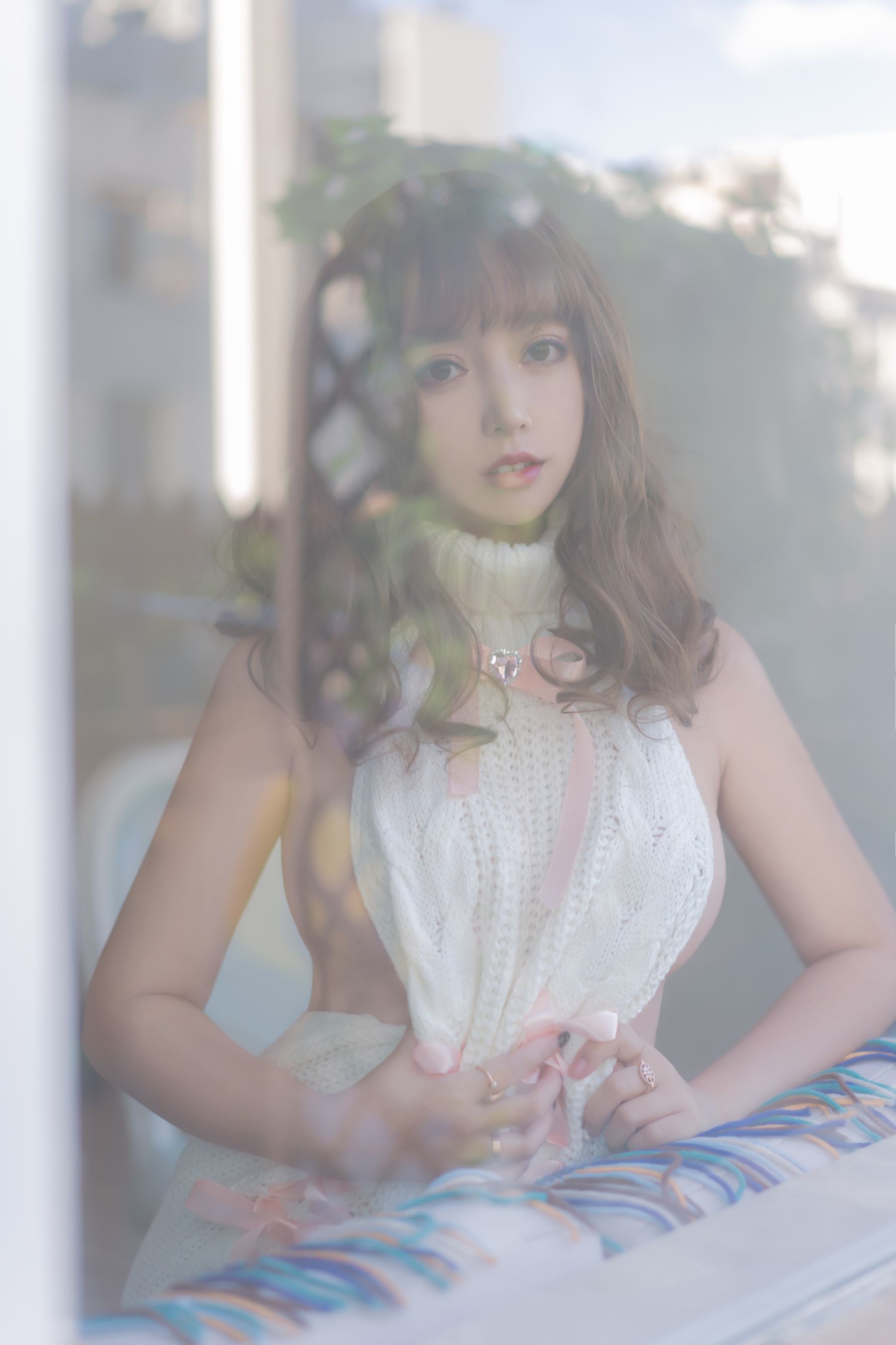 10040