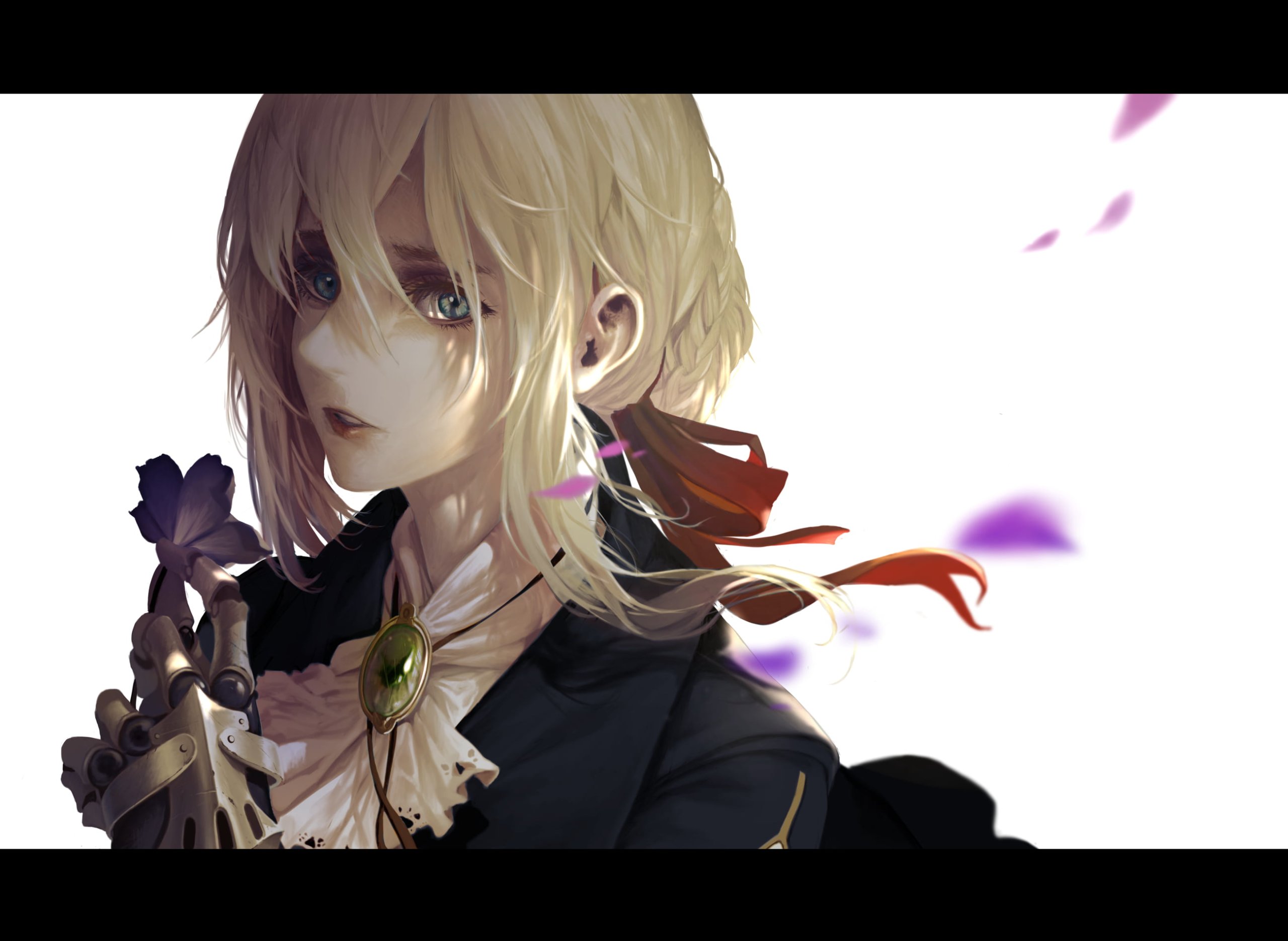 943_VioletHD_nobg