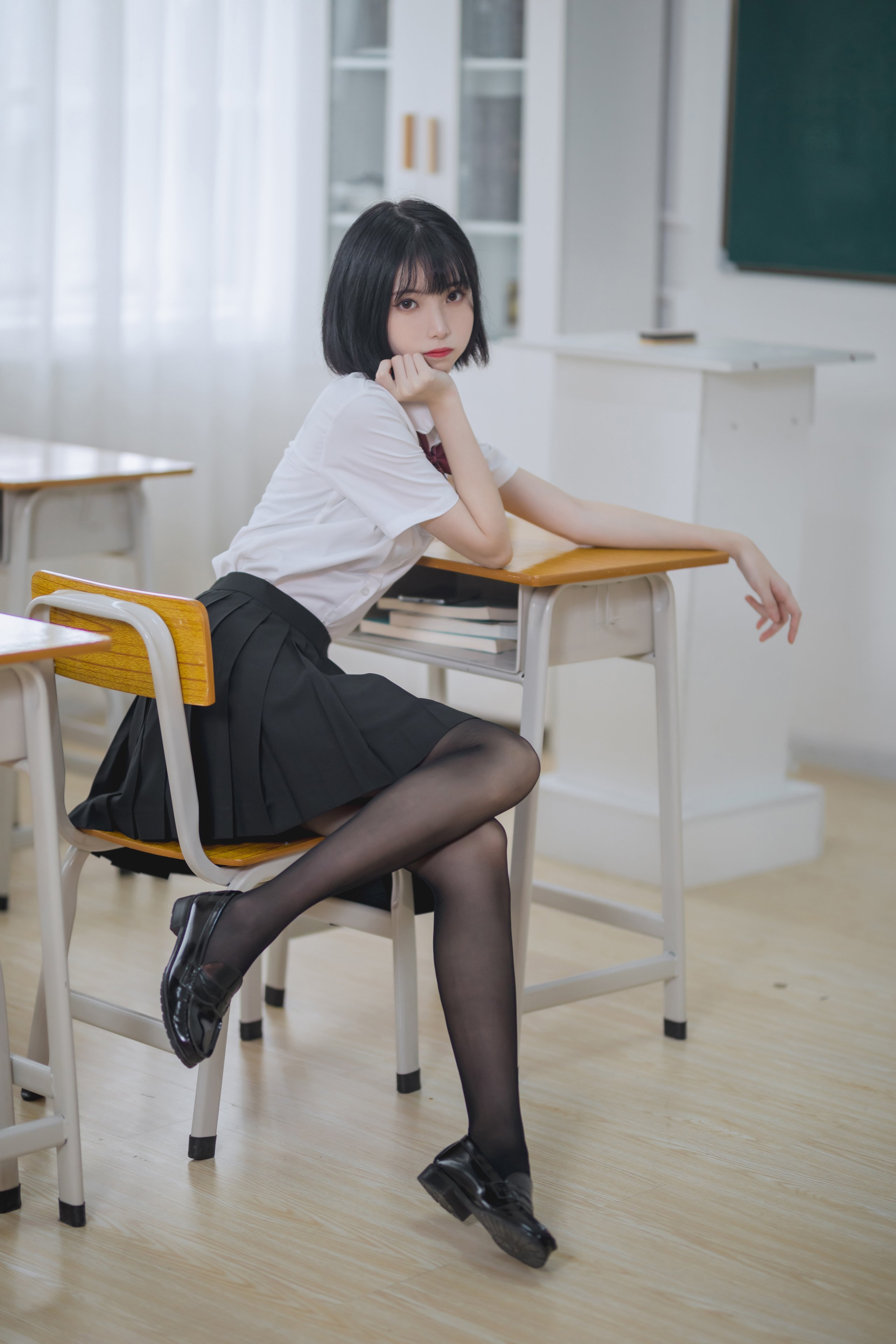 04