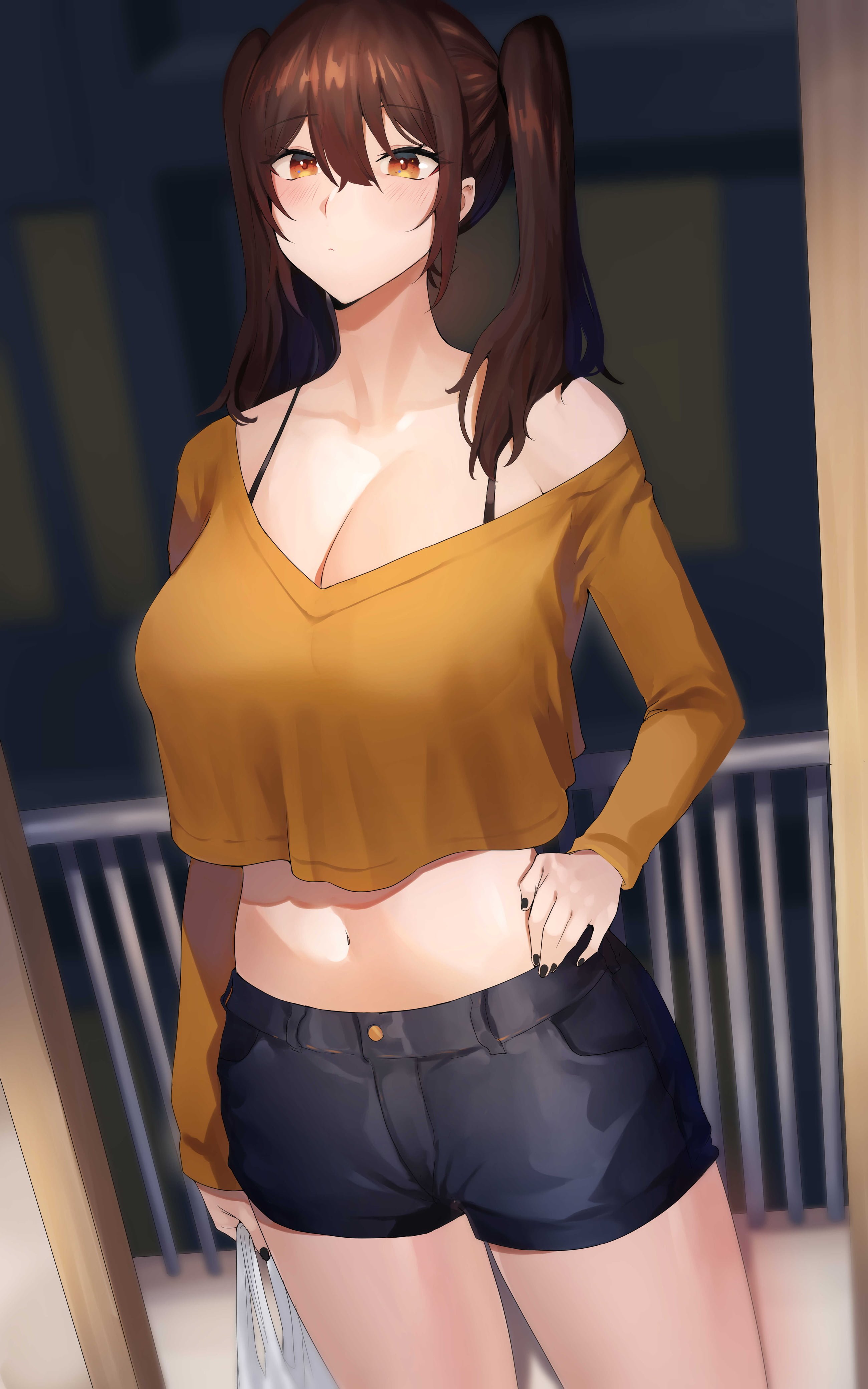 004
