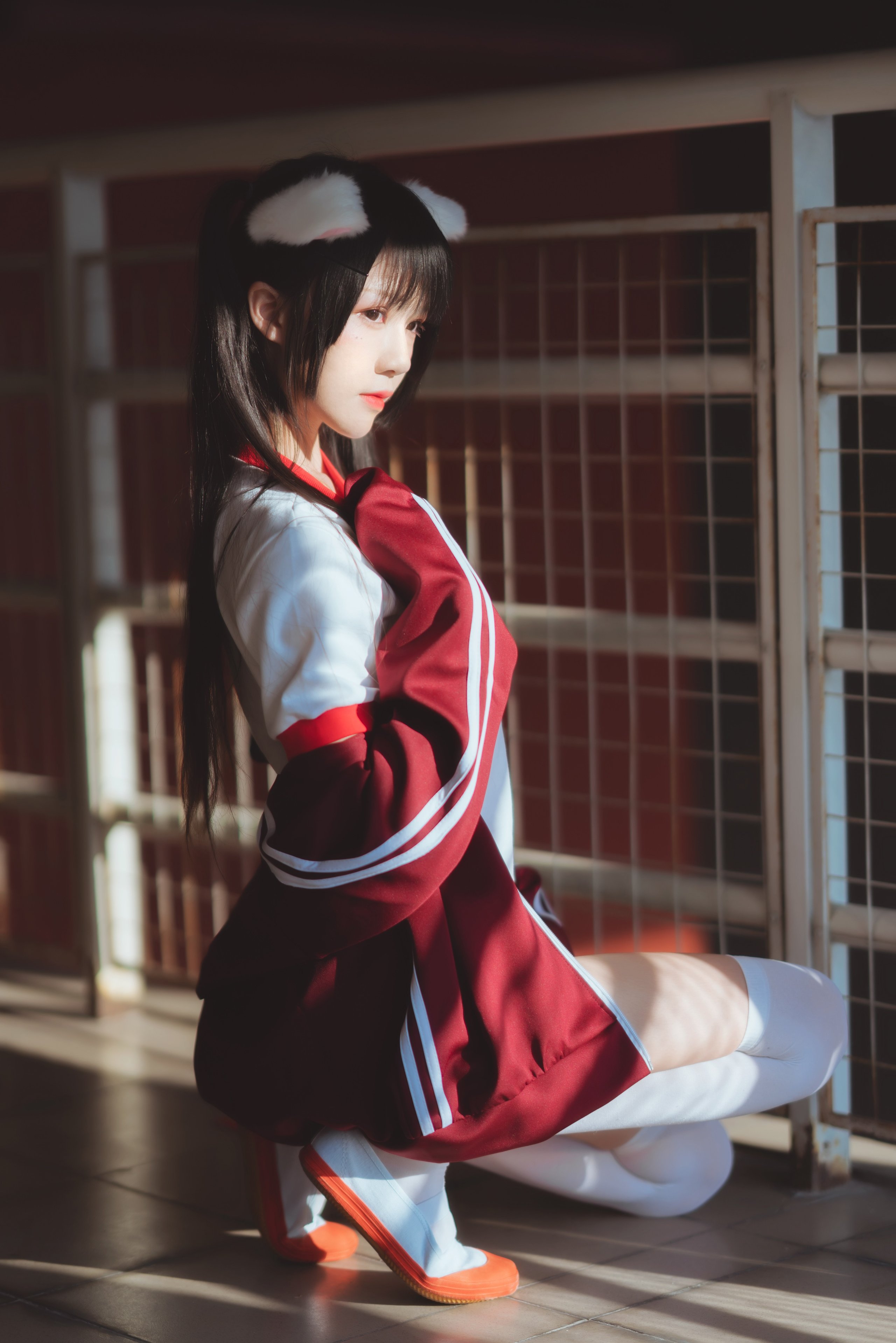 04