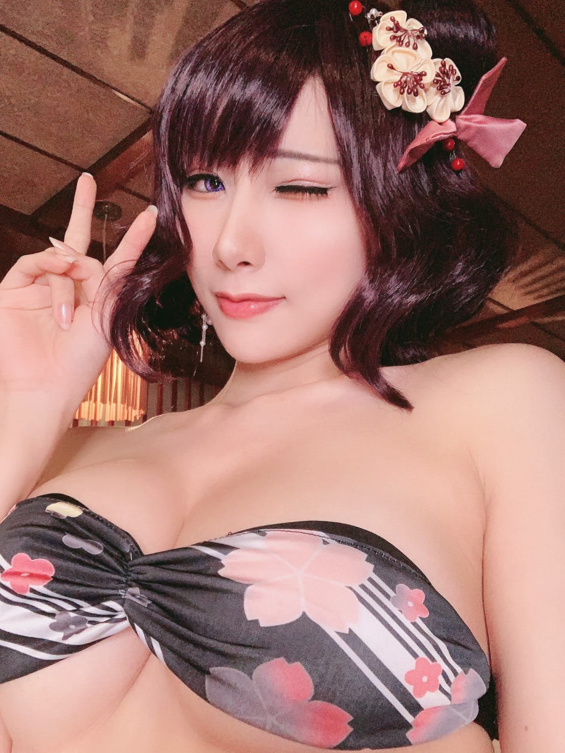 09_HaneAme_as_Painting_Summer_Katsushika_Hokusai_selfies_2_exhentai.org_Sword_Maiden_Cosplay_by_Hane