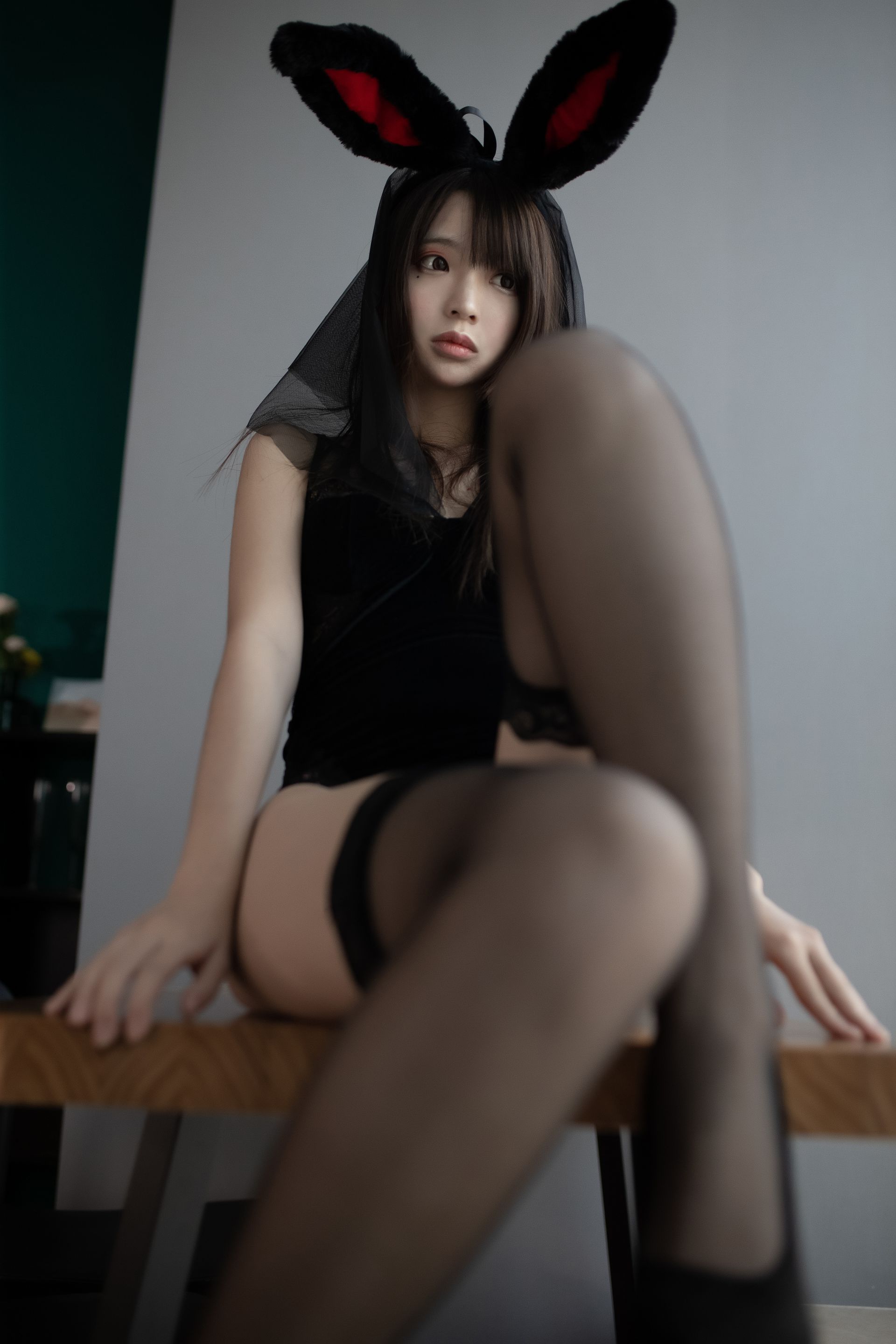 0023