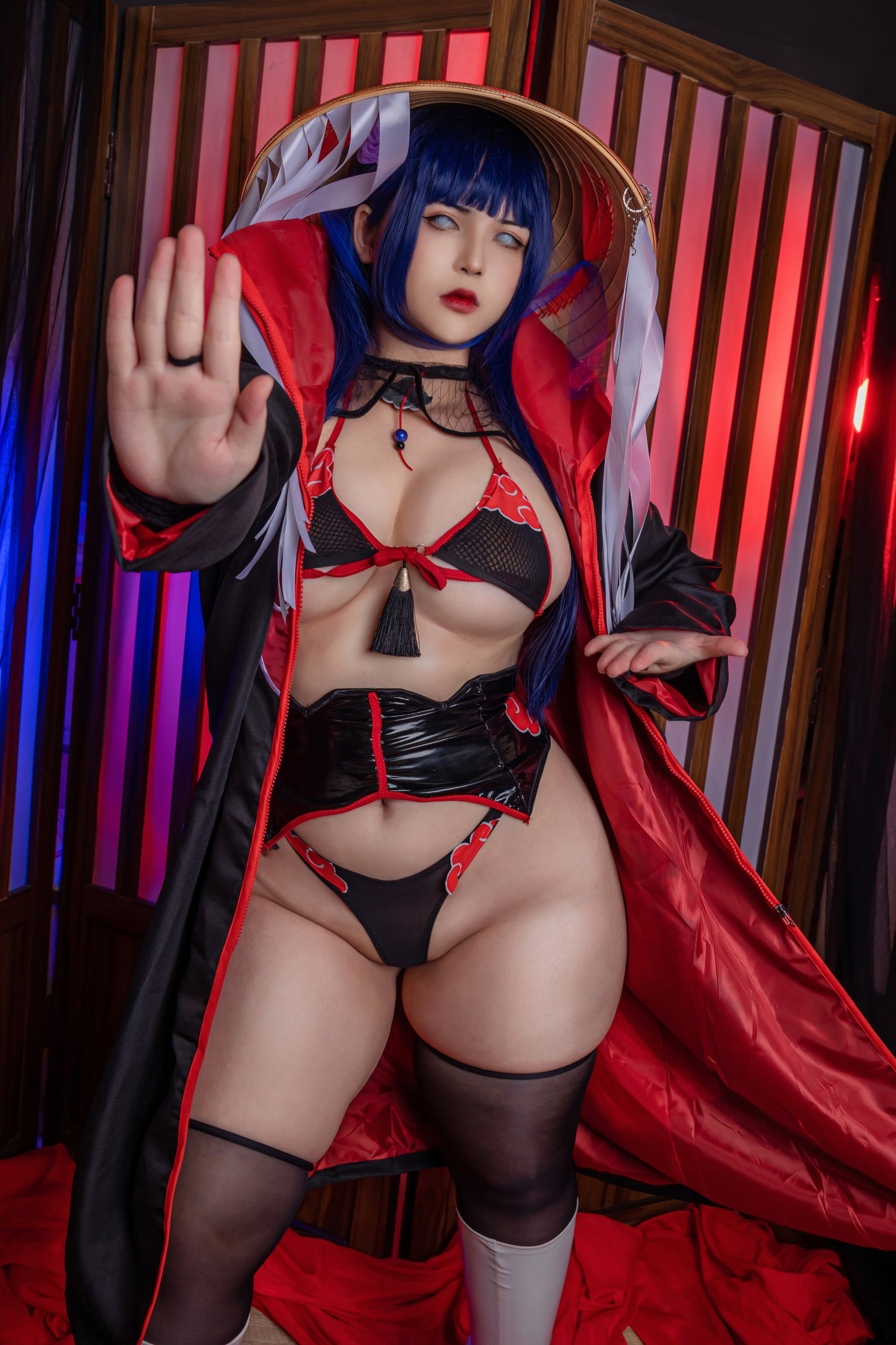 02_UyUy_Hinata_Akatsuki_2