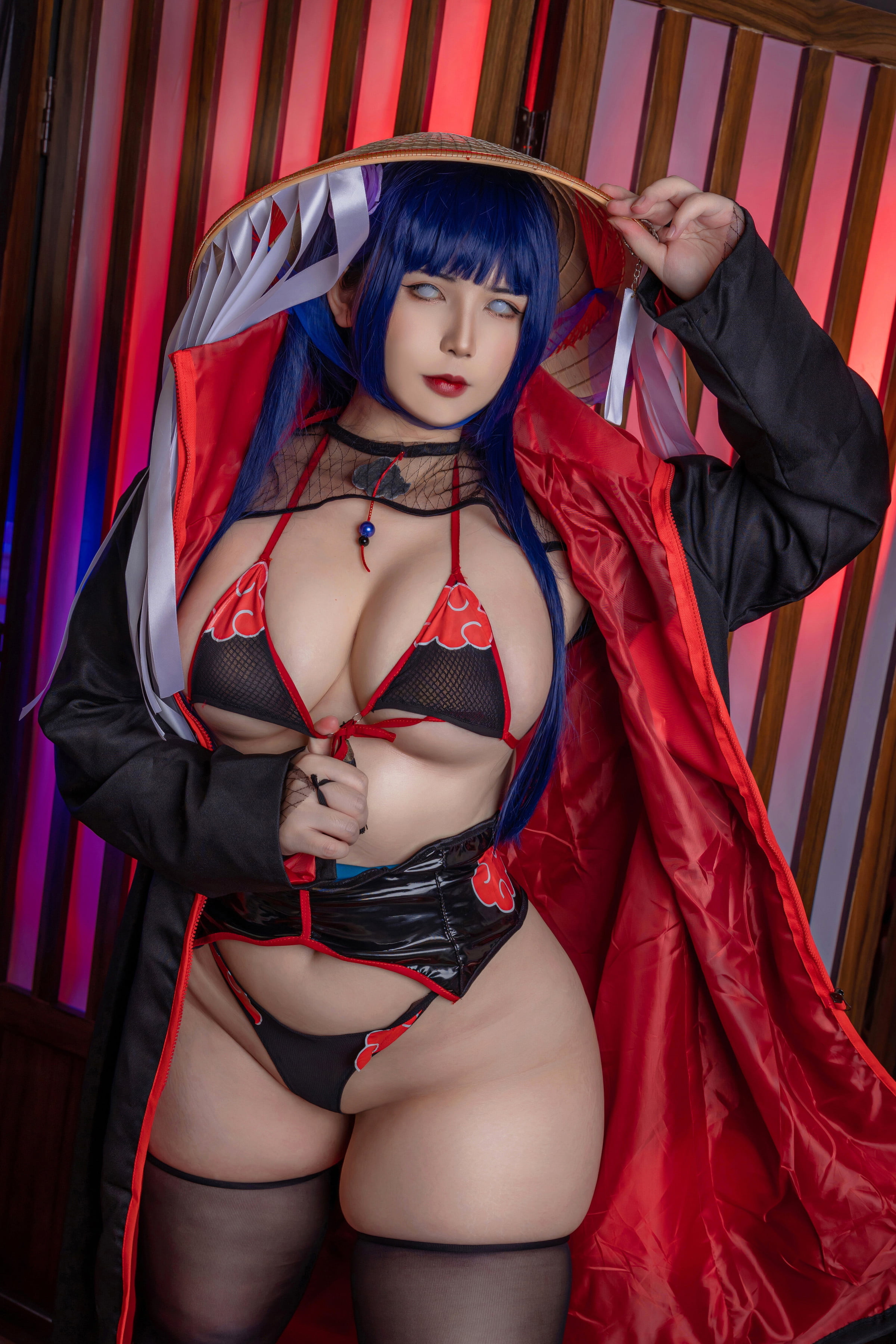 05_UyUy_Hinata_Akatsuki_5