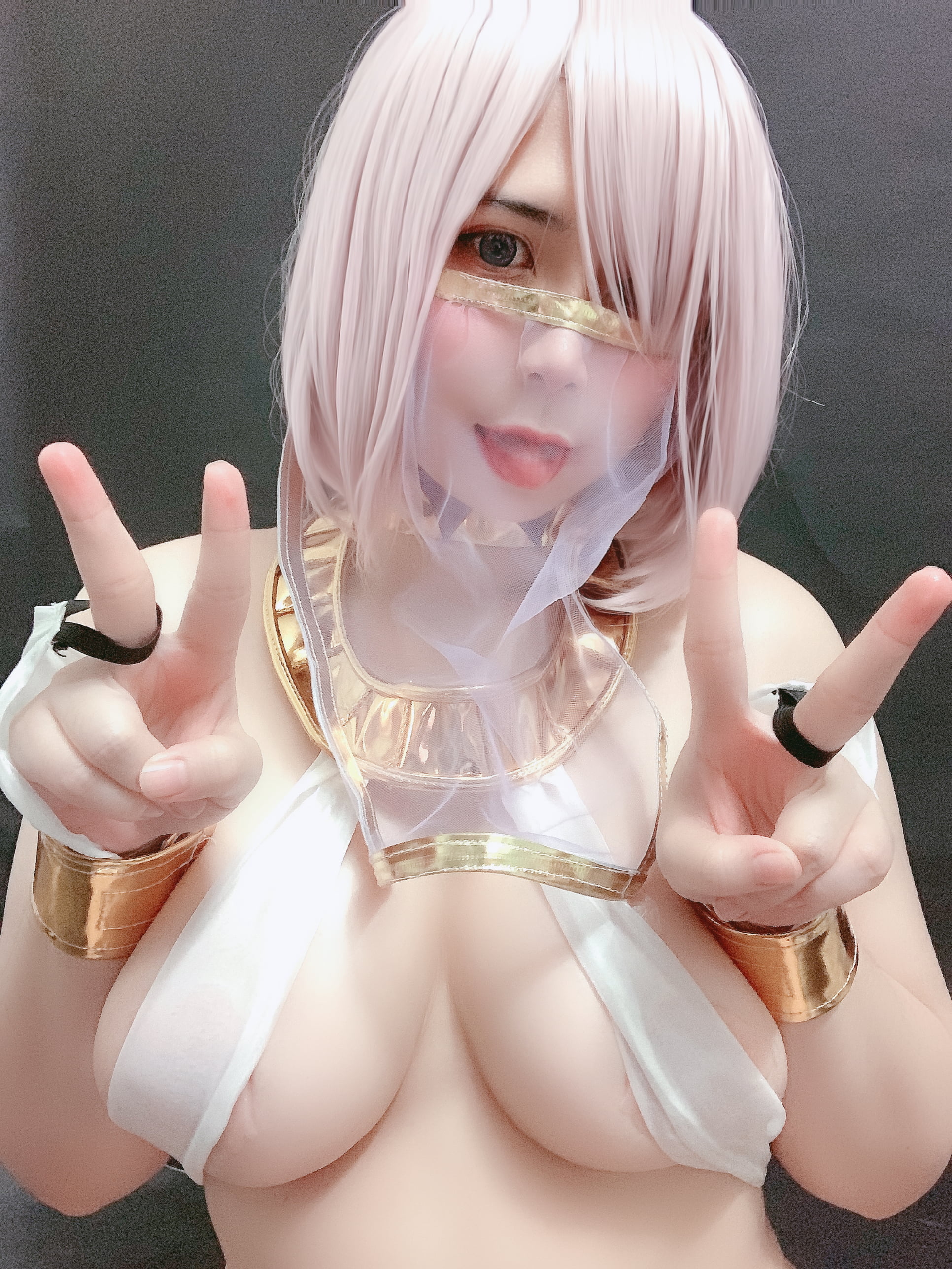 33